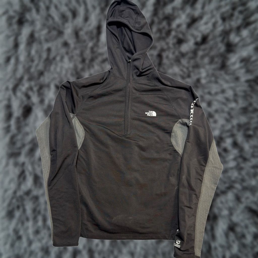 The North Face The North Face Flight Series Pullover M Black 1/4 Zip Long Sleeve Regular Mens Activewear Pullover Size US M / EU 48-50 / 2 - 1 Thumbnail