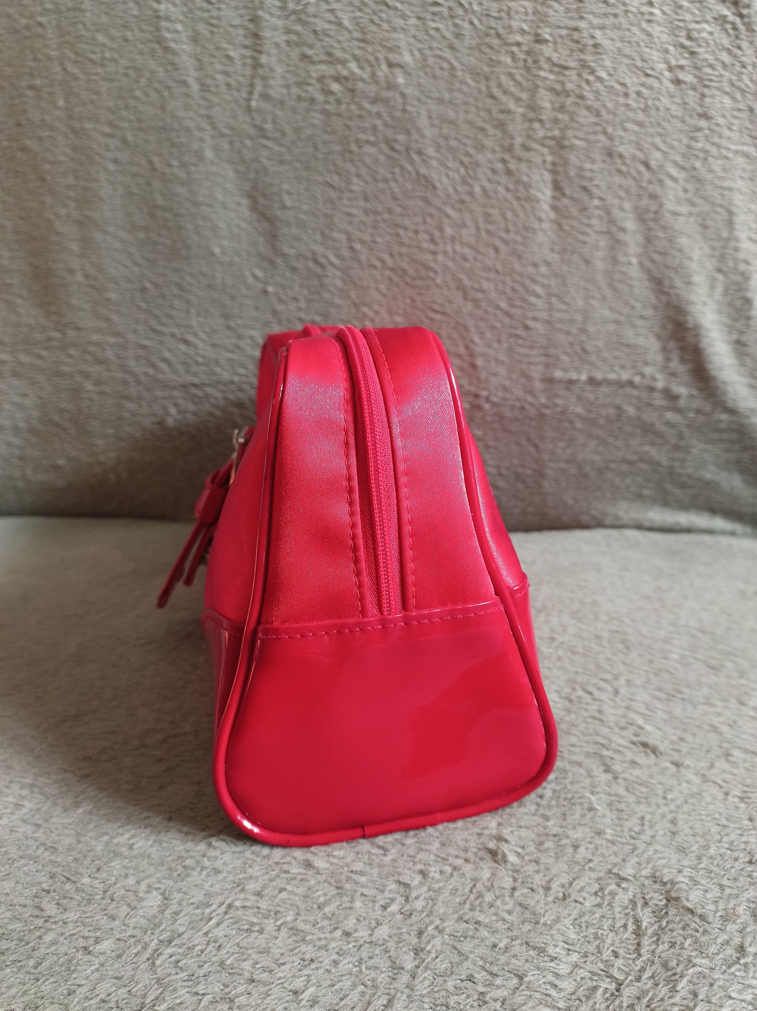 Dior Dior Vintage Red Cosmetic Travel Bag Pouch Size ONE SIZE - 4 Thumbnail