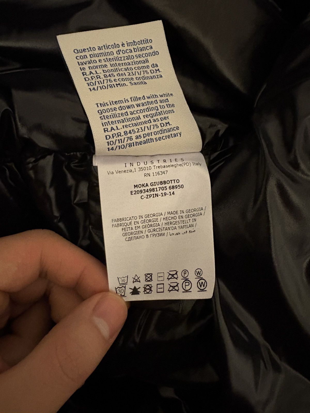 Moncler Moncler Moka Down Jacket Size XS / US 0-2 / IT 36-38 - 13 Thumbnail