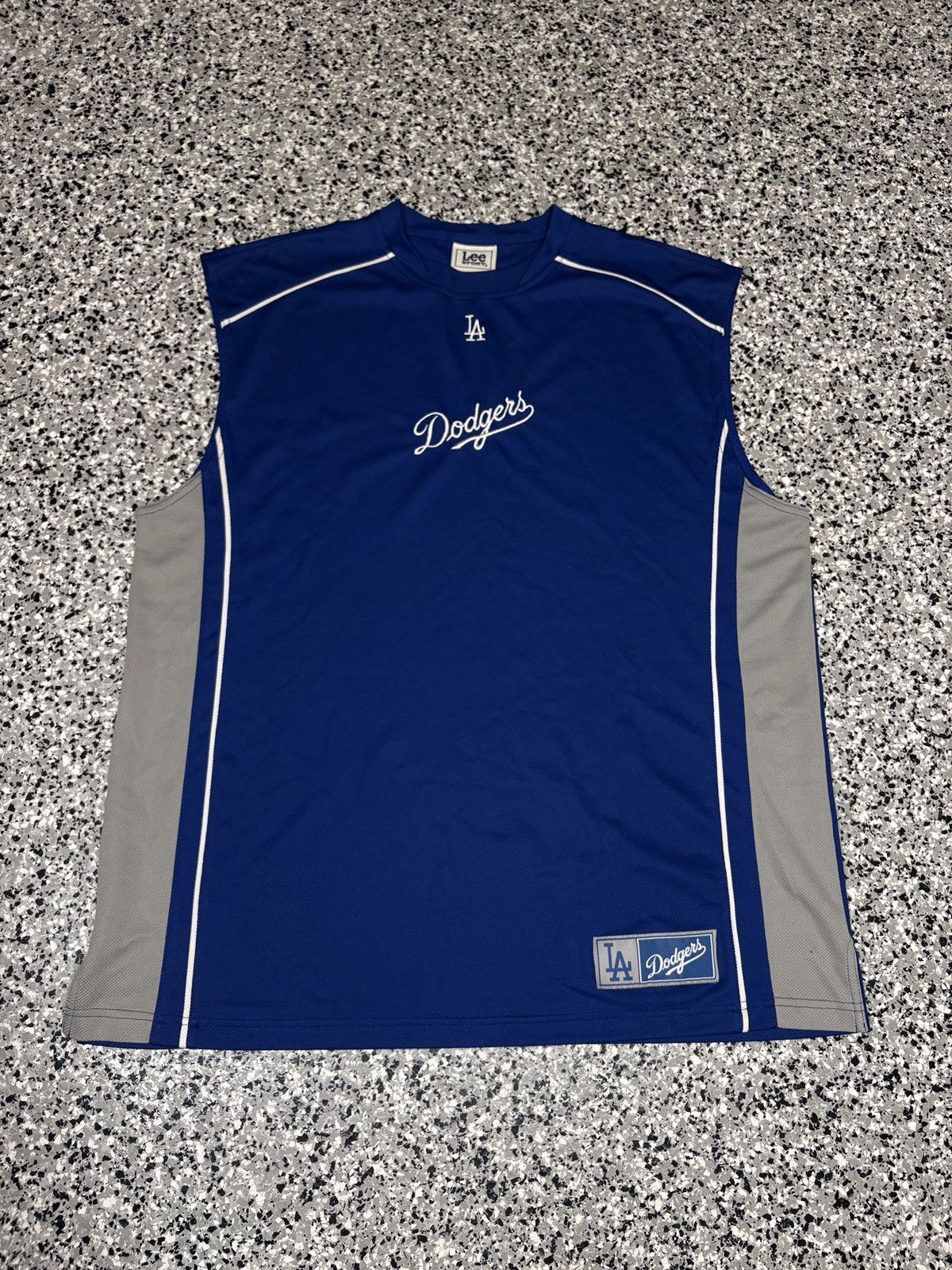 MLB Vintage 2000s Lee Los Angeles Dodgers Tank Top Size XL 0601 Size US XL / EU 56 / 4 - 1 Thumbnail