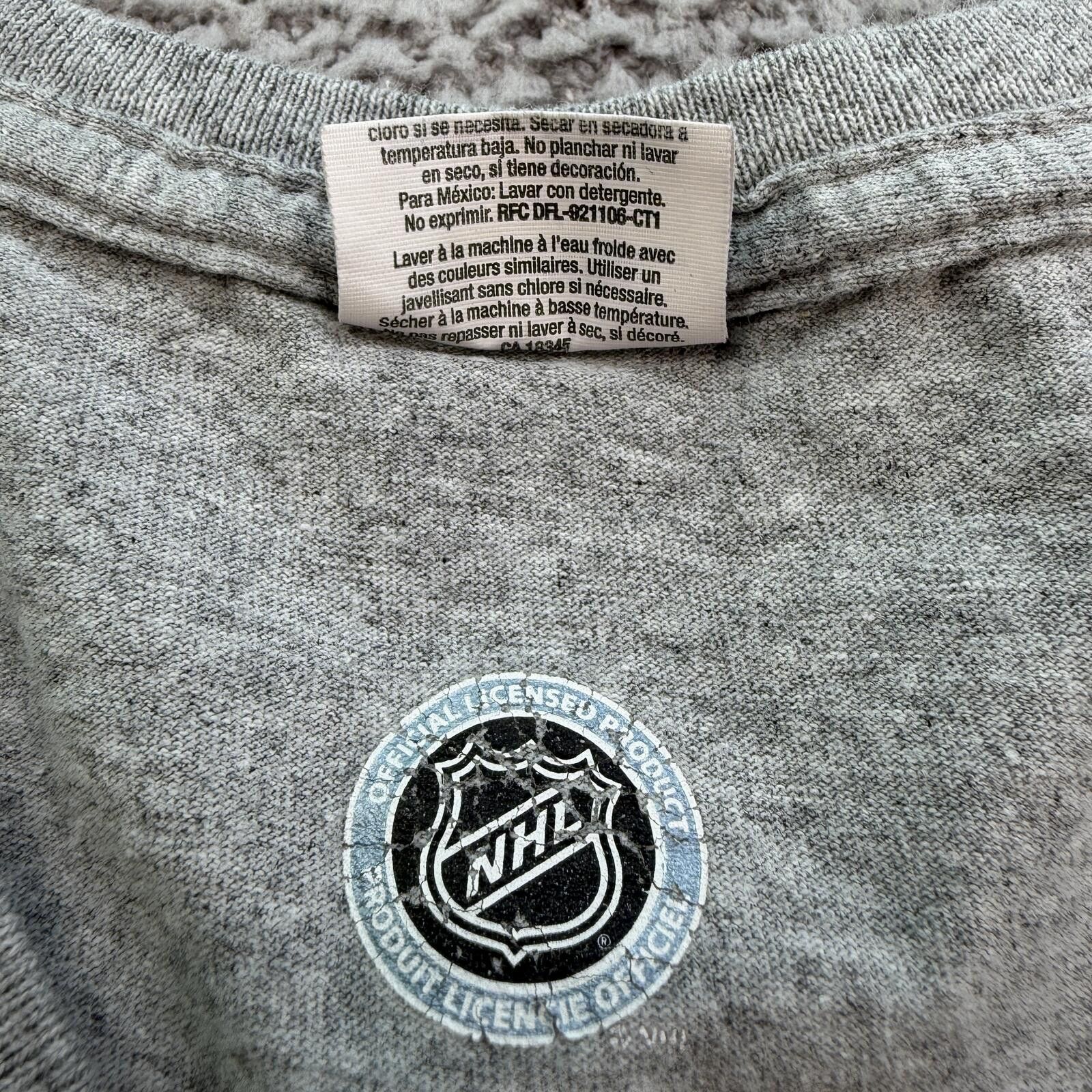 NHL Chicago Blackhawks 2017 NHL Winter Classic V Neck T Shirt S Size S / US 4 / IT 40 - 4 Thumbnail