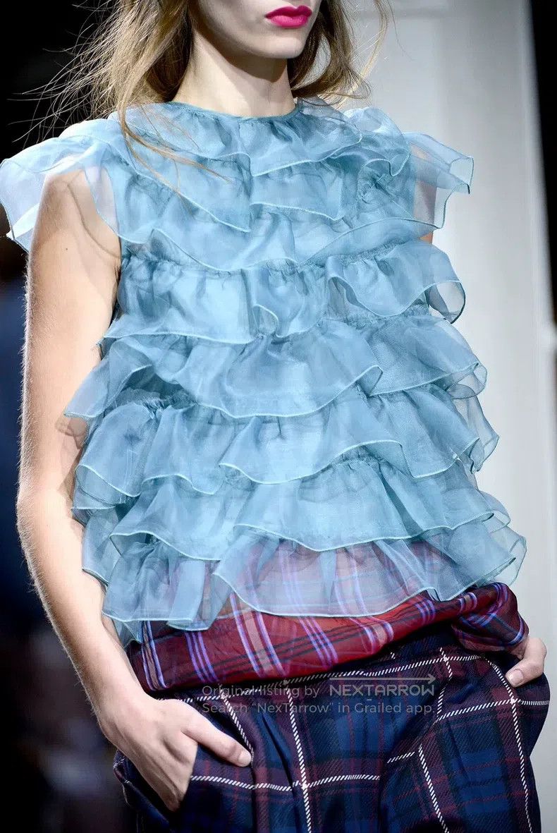 Dries Van Noten Dries Van Noten Runway-Style Silk Tiered Puffy Sleeveless Size L / US 10 / IT 46 - 6 Thumbnail