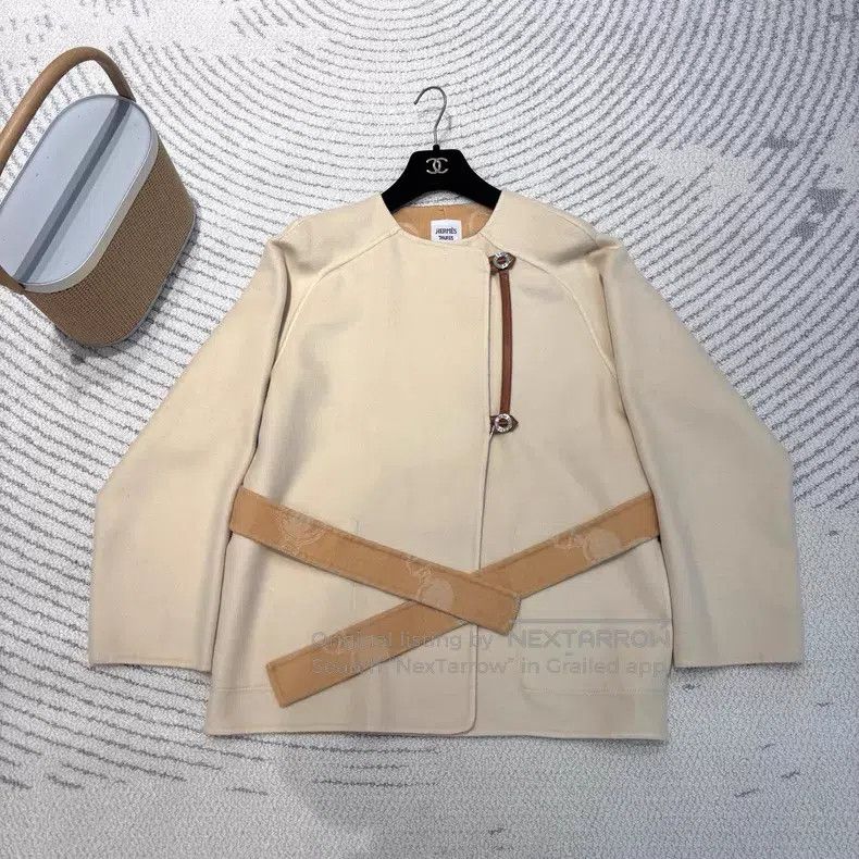 Hermes Hermes Solid color casual single-breasted round neck cashm Size XS / US 0-2 / IT 36-38 - 1 Thumbnail