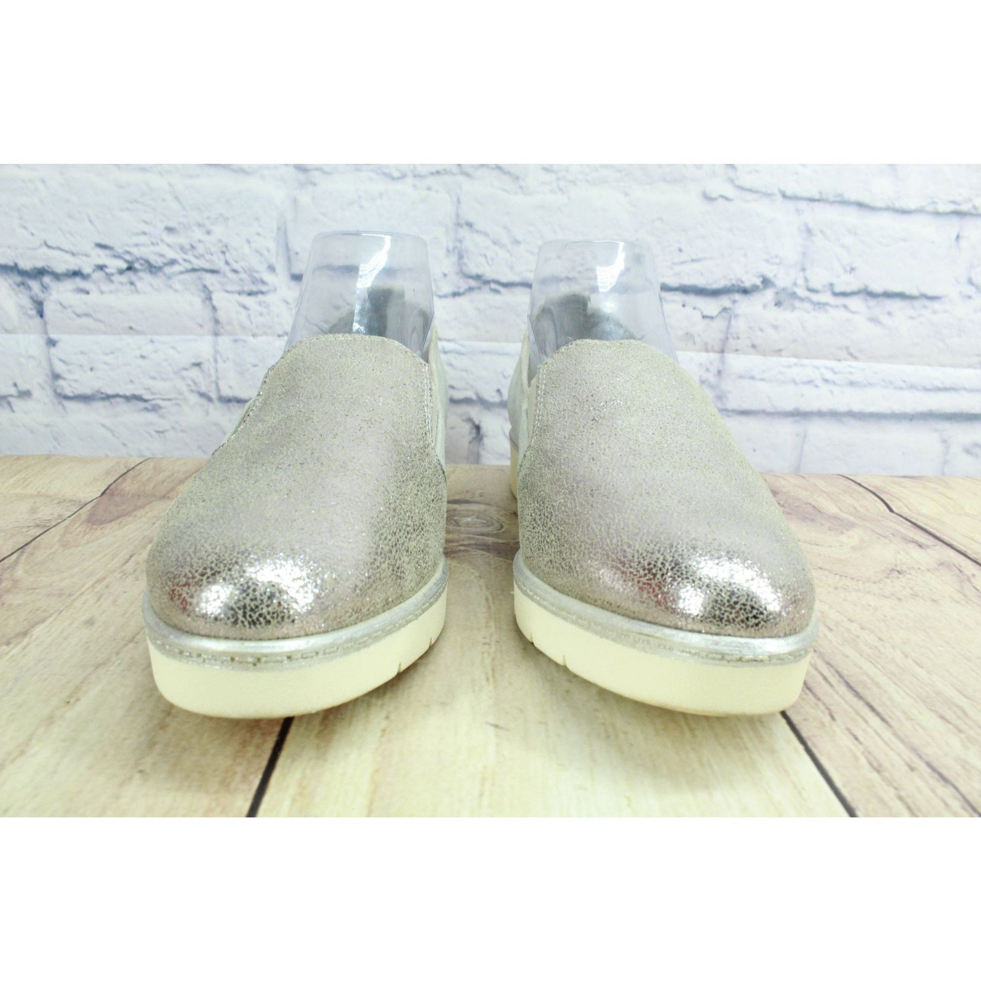 Other Tamaris Silver Leather Slip-On Loafers Women's Size 9.5 / 40 Size US 9.5 / IT 39.5 - 4 Thumbnail