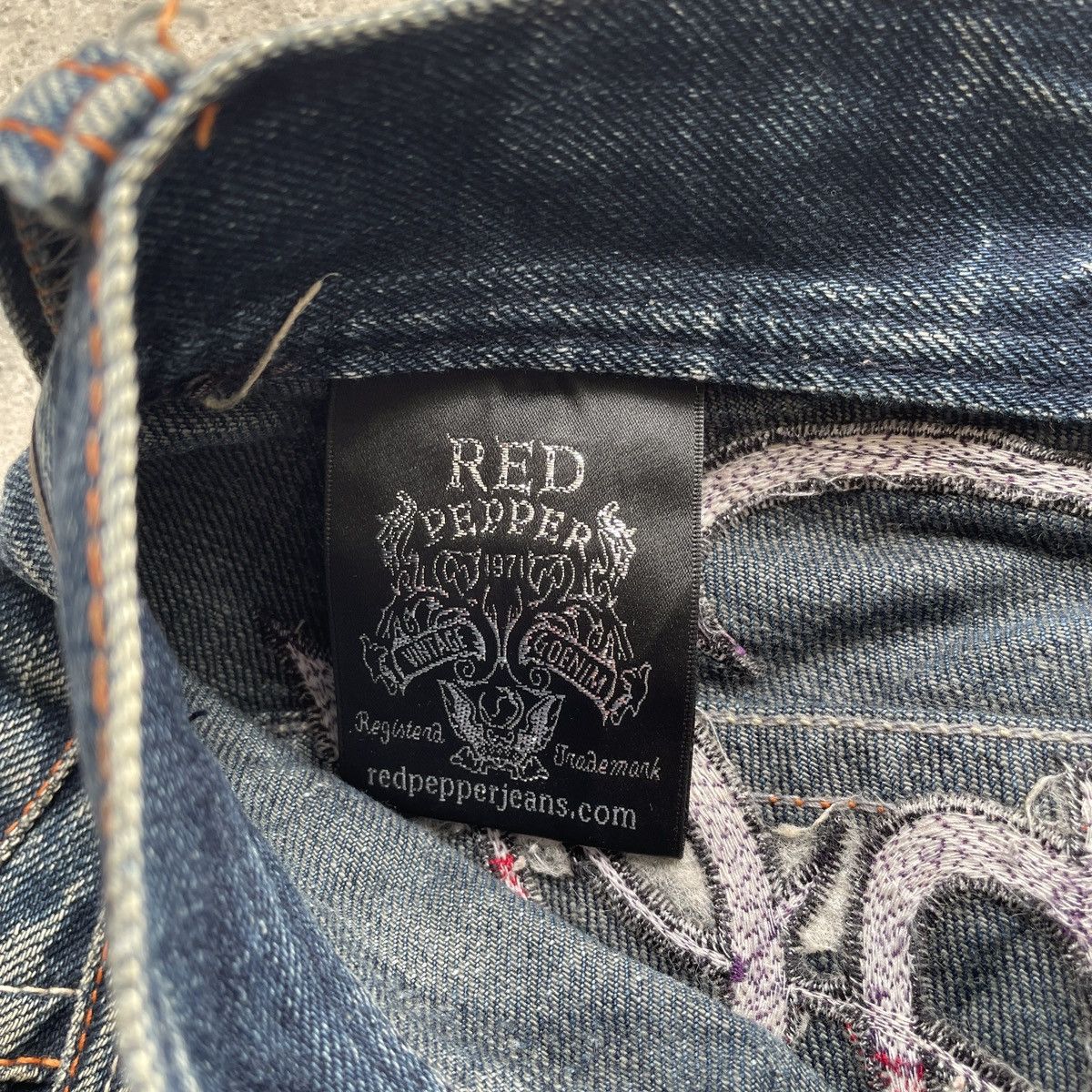 Japanese Brand W31💥 Red Pepper Japan Embroided Skull Rusty Jeans Pants RARE Size US 31 - 9 Thumbnail