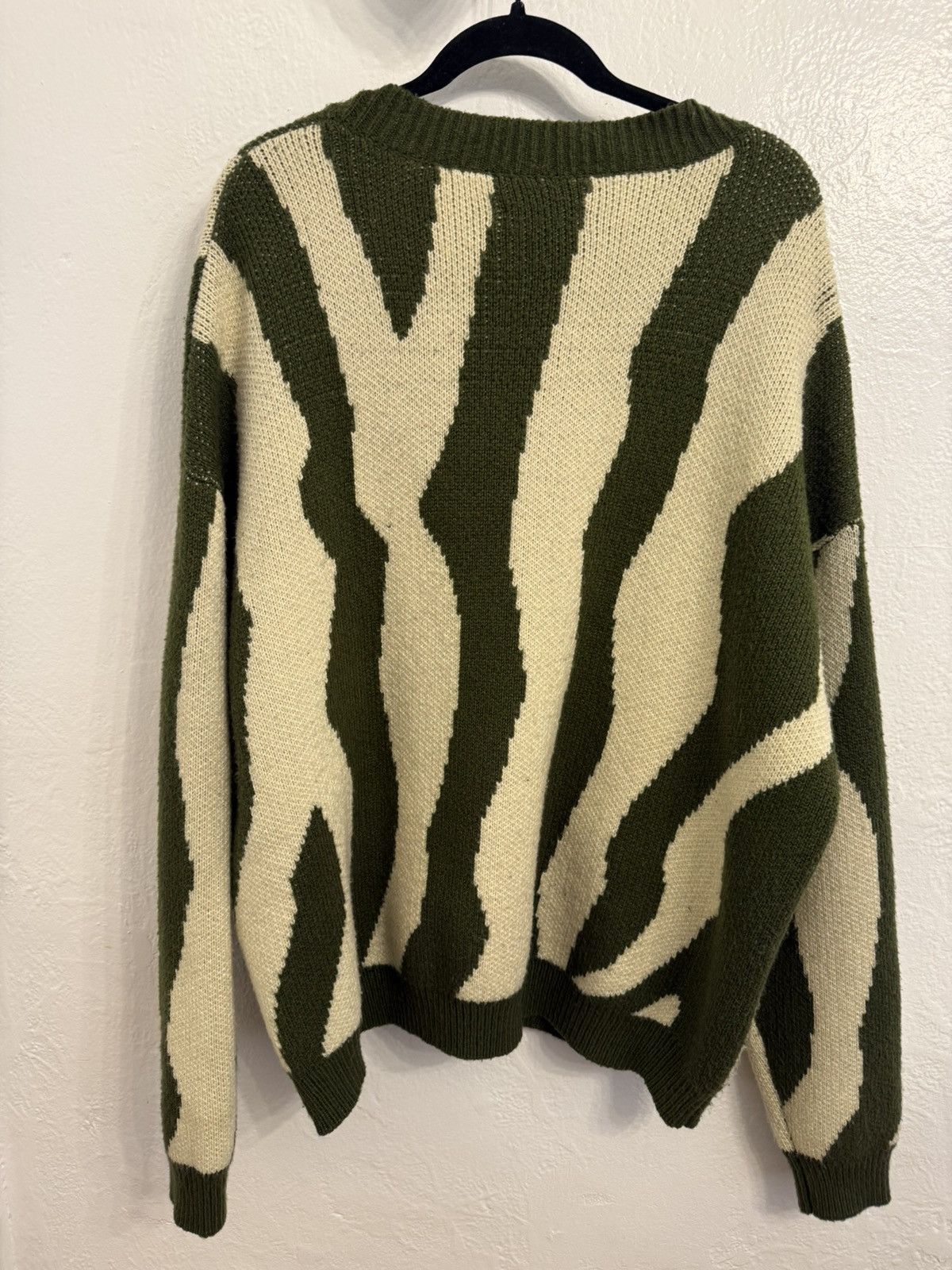 MNML mnml Zebra Green/White Cardigan Size Large Size US L / EU 52-54 / 3 - 4 Thumbnail