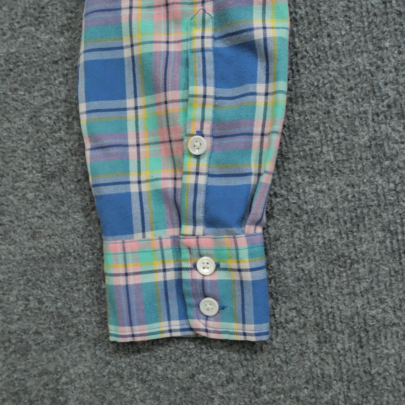 Vineyard Vines Vineyard Vines Shirt Womens 10 Blue Pink Plaid Popover Henley Button-Up Casual Womens Size 10 Multicolor Plaid Size L / US 10 / IT 46 - 6 Thumbnail