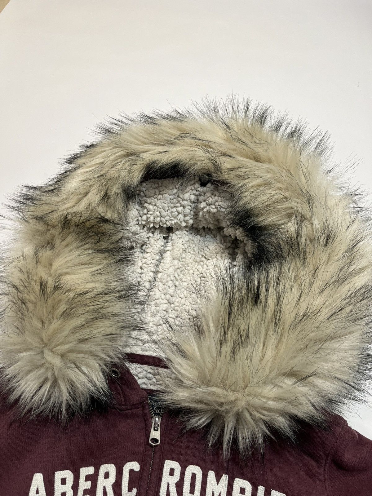 Abercrombie & Fitch Y2K Abercrombie FUR Fuzzy Vintage Distressed Hoodie Size L / US 10 / IT 46 - 6 Thumbnail