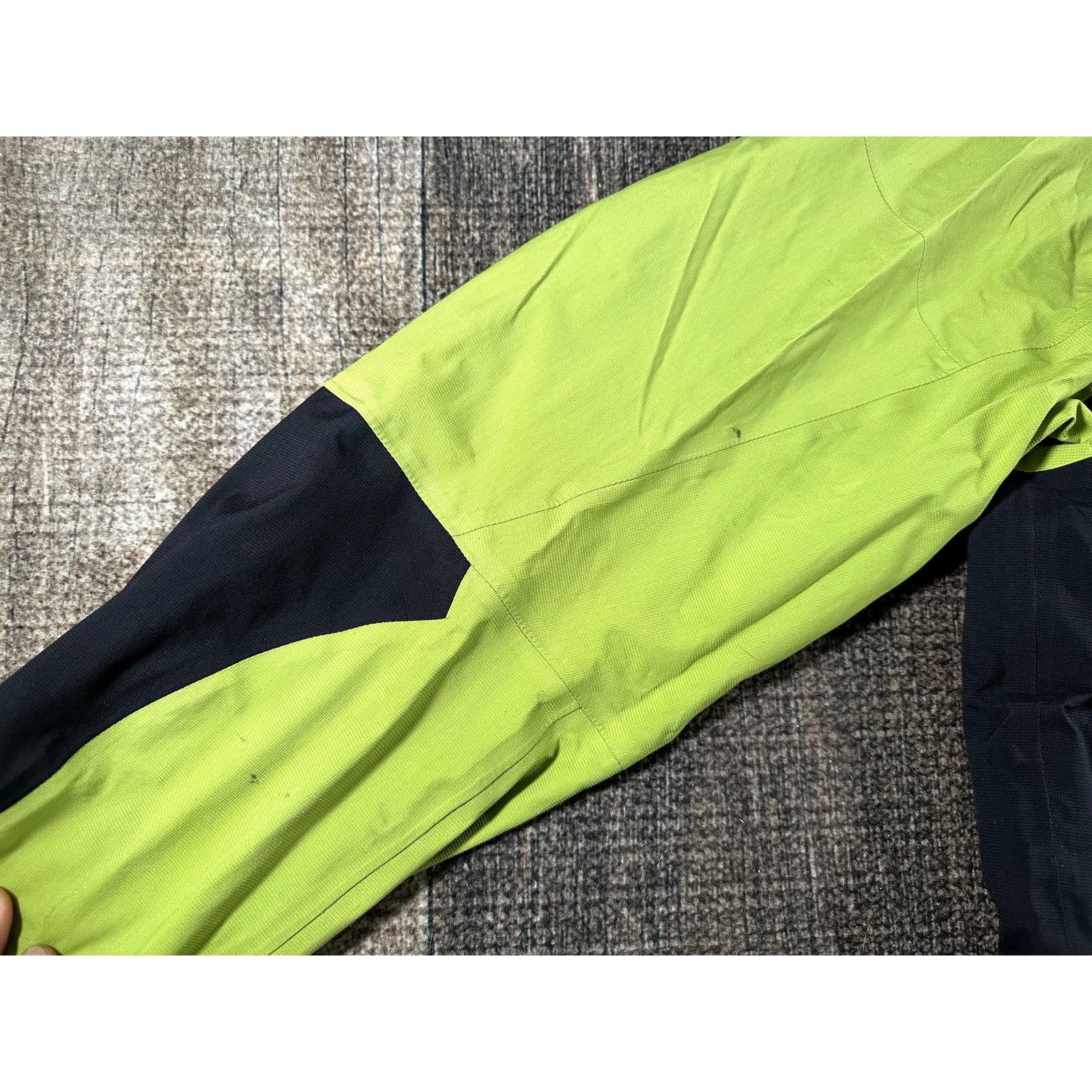 Spyder Spyder Men's Pryme Event Waterproof Windbreaker Rain Jacket Size US M / EU 48-50 / 2 - 6 Thumbnail