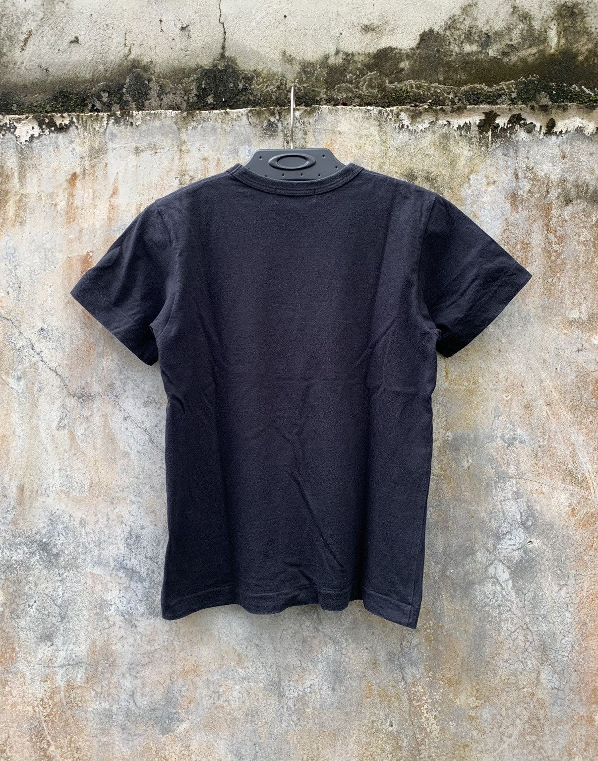 Comme des Garcons × Japanese Brand × Vintage y2k Play Comme des Garcons Black Tee Size L / US 10 / IT 46 - 4 Thumbnail
