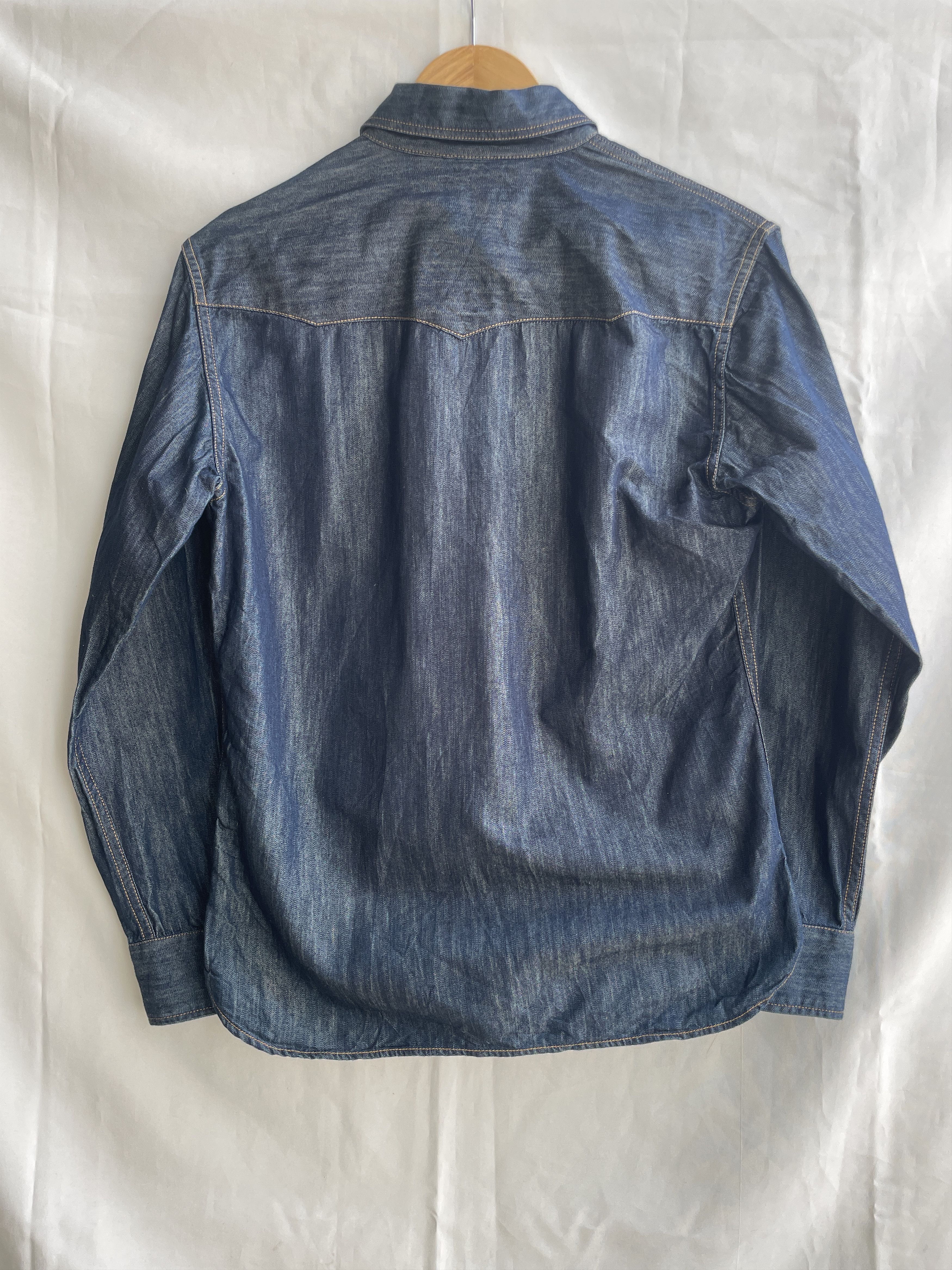 The Flat Head RJB The Flat Head Cotton Silk Denim Western Snap Button Shir Size US XS / EU 42 / 0 - 2 Thumbnail