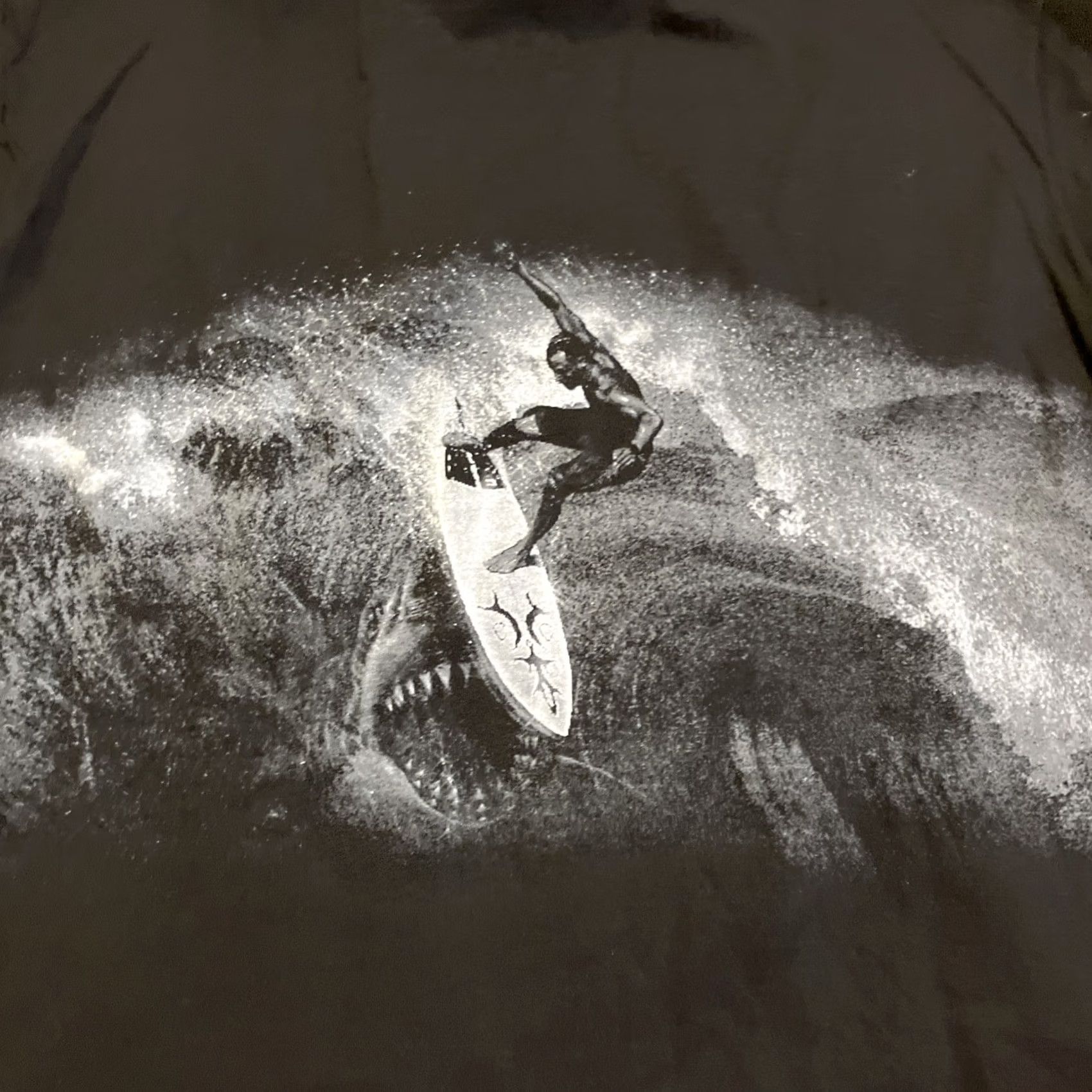 Delta VINTAGE Delta Surfing All Over Print Long Sleeve T Shirt XL Men Black Maui Hawaii Size US XL / EU 56 / 4 - 6 Thumbnail