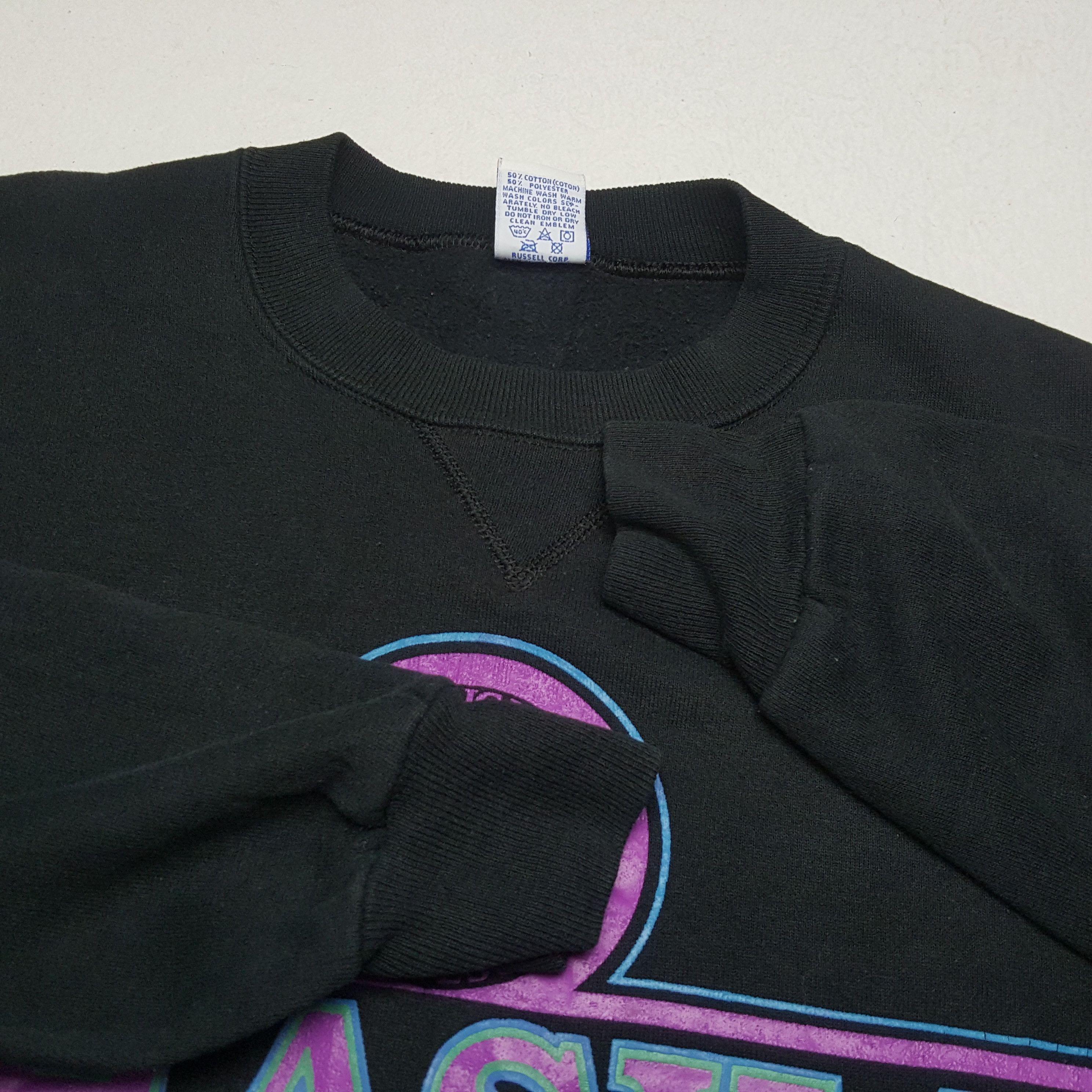 Vintage Vintage CHASKA HAWKS American College Sweatshirts Size US L / EU 52-54 / 3 - 7 Thumbnail