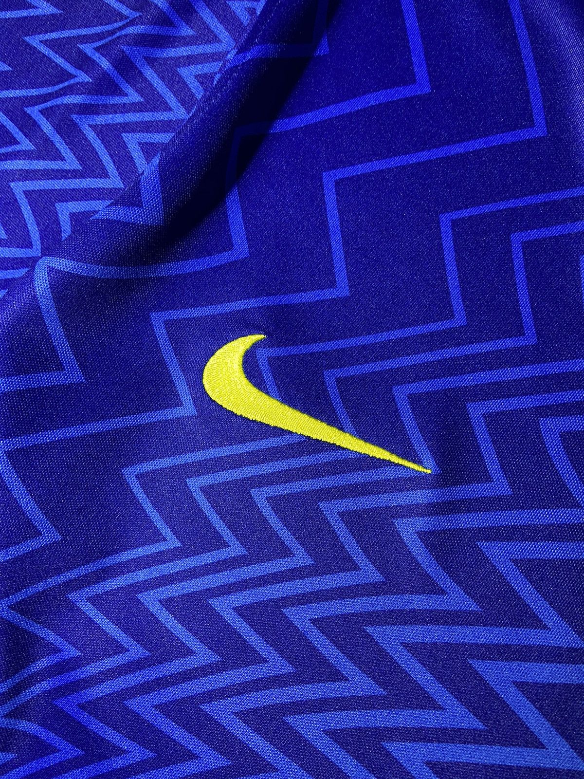 Chelsea Soccer × Nike 💥Chelsea football jersey t-shirt‼️ Size US L / EU 52-54 / 3 - 5 Thumbnail