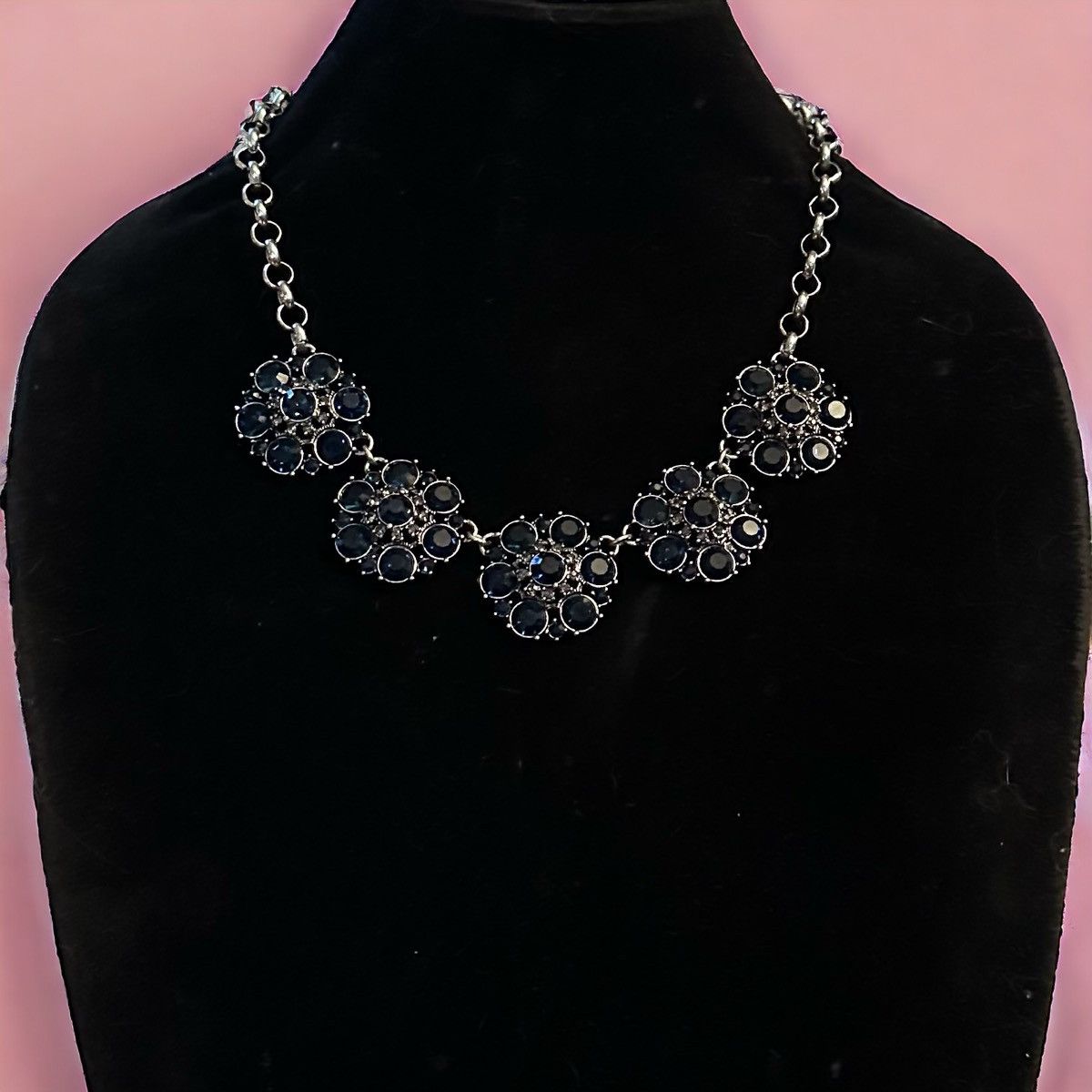 Other Silver tone teal rhinestone flower links statement necklace Size ONE SIZE - 1 Thumbnail