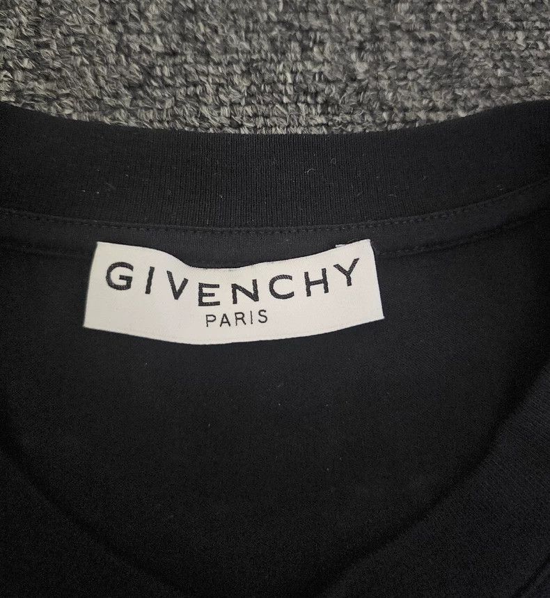 Givenchy Givenchy Embroidered Letter Short-sleeved T-shirt Size US XS / EU 42 / 0 - 3 Thumbnail