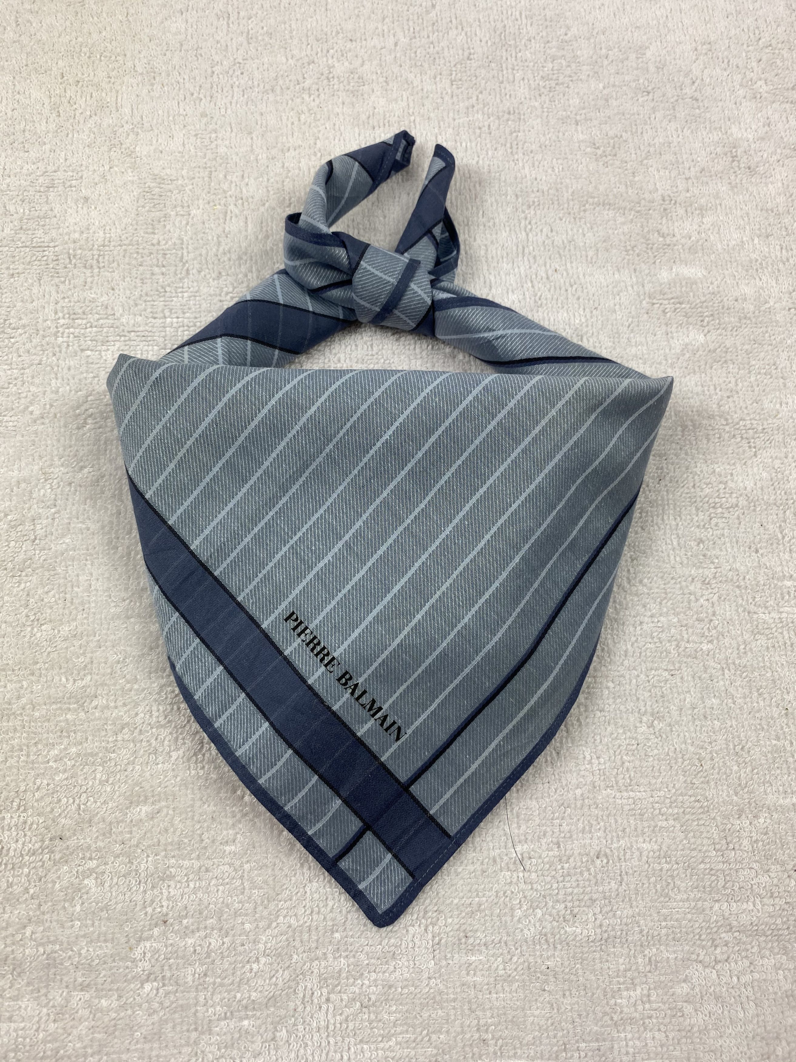 Pierre Balmain × Vintage Pierre Balmain Handkerchief / Bandana / Neckerchief Size ONE SIZE - 1 Thumbnail