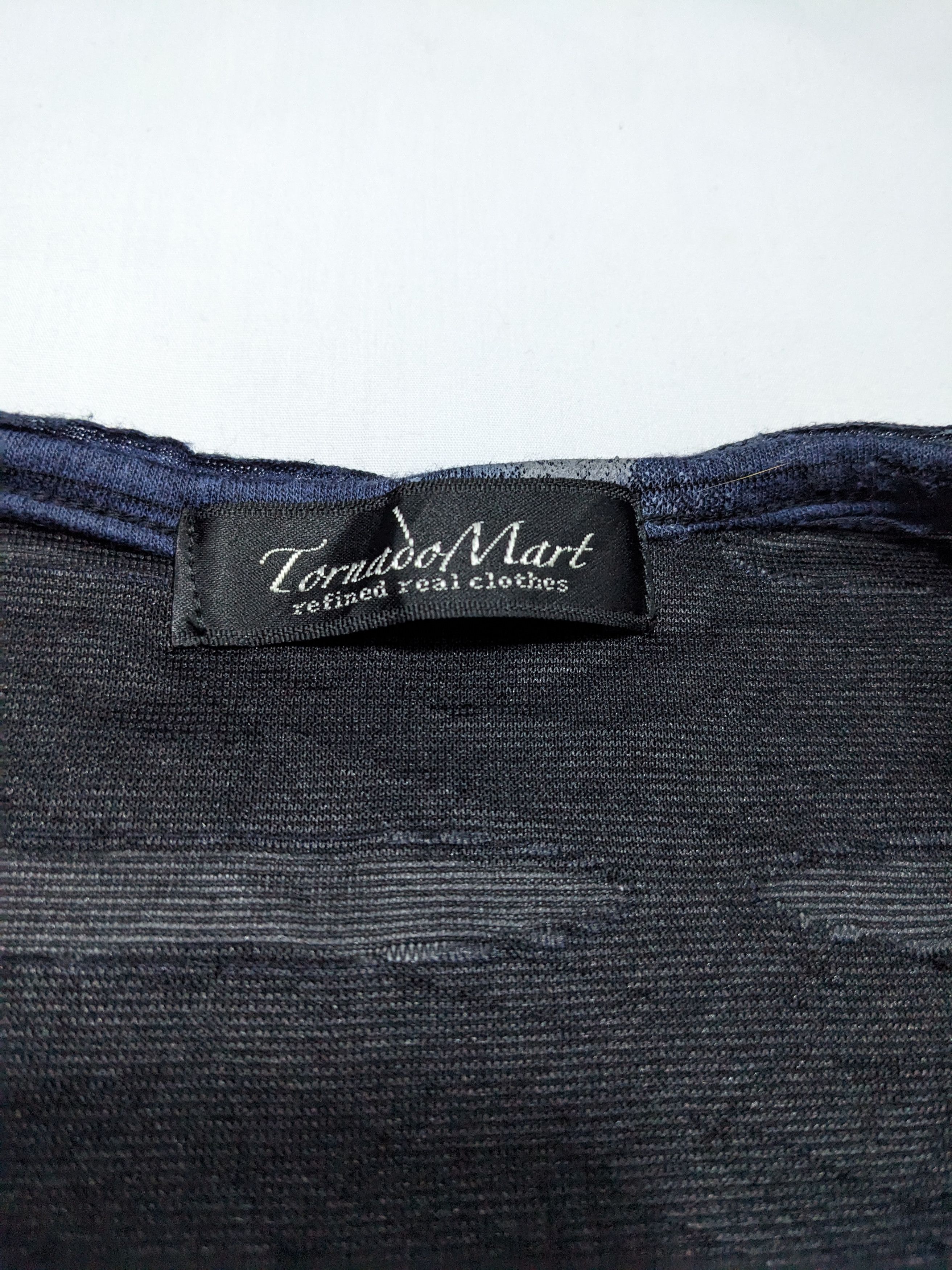 Rare Tornado Mart Mesh Distressed Design Gradient T-Shirt