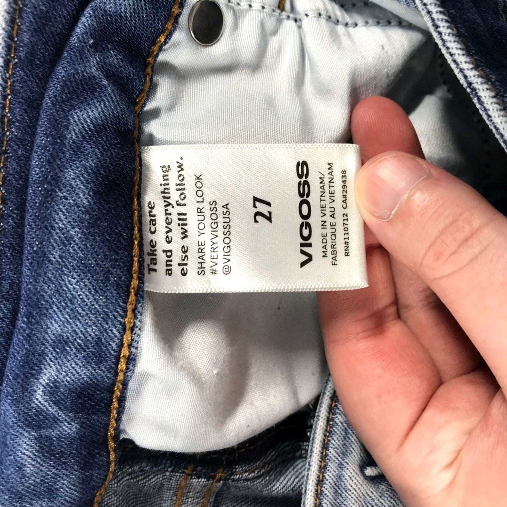 Vintage VIGOSS Jeans Flare High Rise Button Fly 27 Womens Medium Wash Blue 5-Pocket Denim Overall Shape Boots Heel Womens Size 27" / US 4 / IT 40 - 6 Thumbnail
