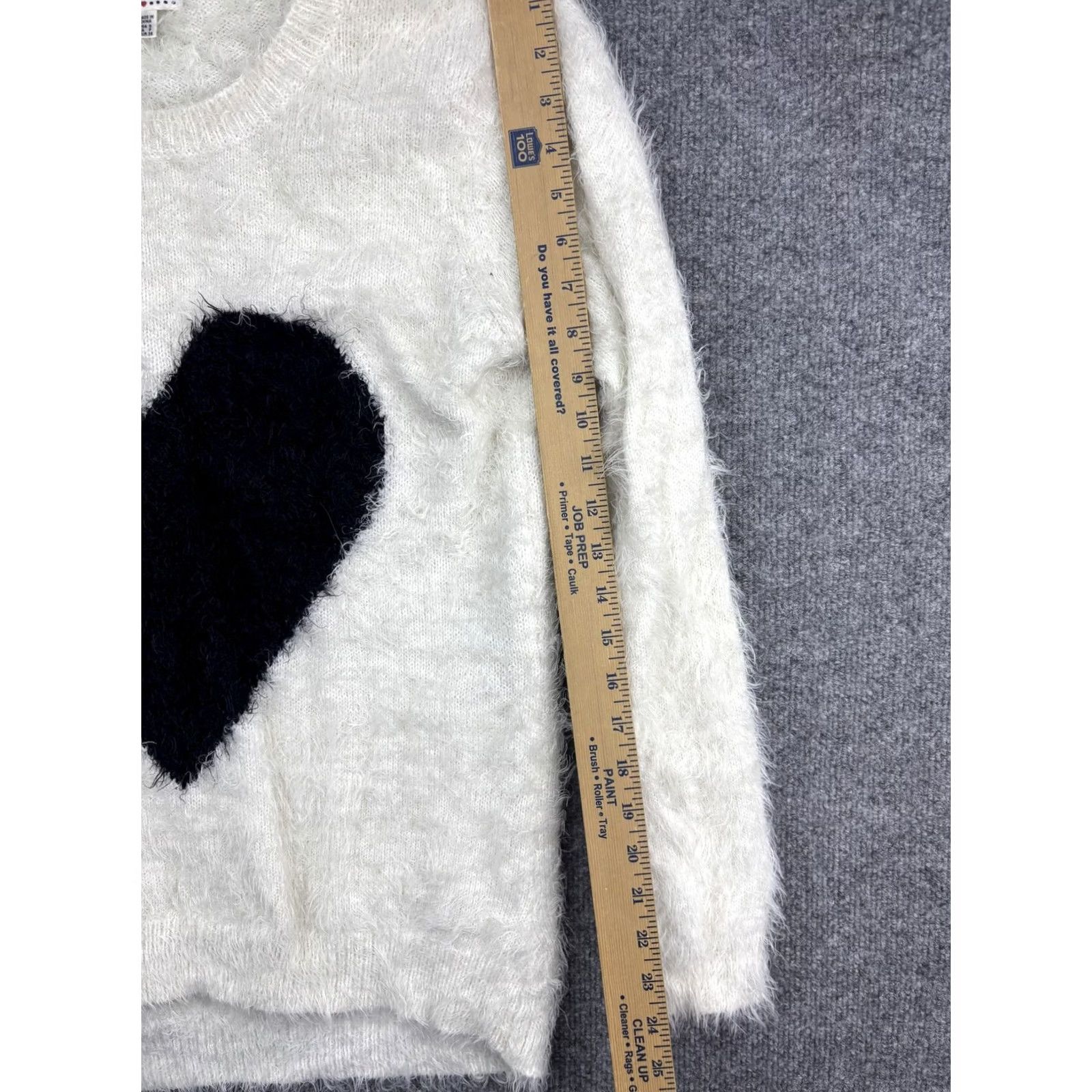 Vintage P.J. Salvage Sweater Womens Small White Black Heart Fuzzy Eyelash Knit Pullover Size S / US 4 / IT 40 - 4 Thumbnail