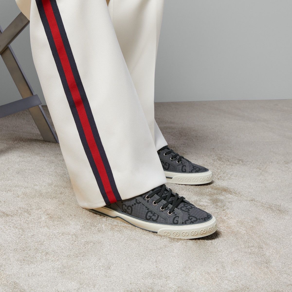 Gucci o1s1wg110425 Men's Gucci Tennis 1977 High-Top Sneakers Size US 9.5 / EU 42-43 - 2 Thumbnail