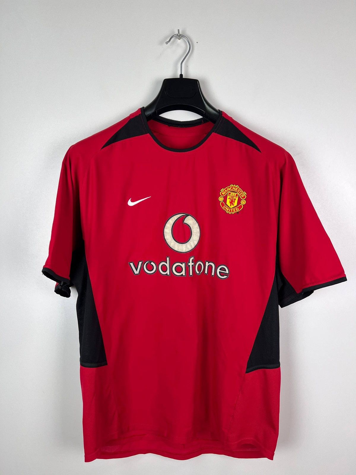 Other Manchester United 2002/04 home jersey t-shirts size M Size US M / EU 48-50 / 2 - 1 Thumbnail