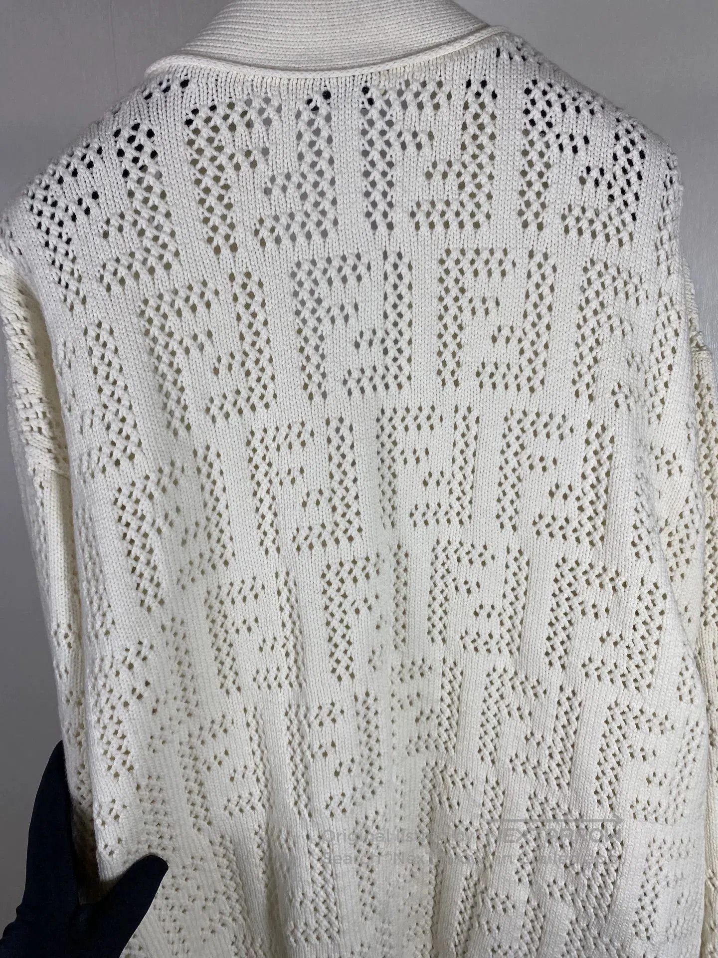 Fendi Fendi Perforated Logo Cardigan. Size US XL / EU 56 / 4 - 3 Thumbnail