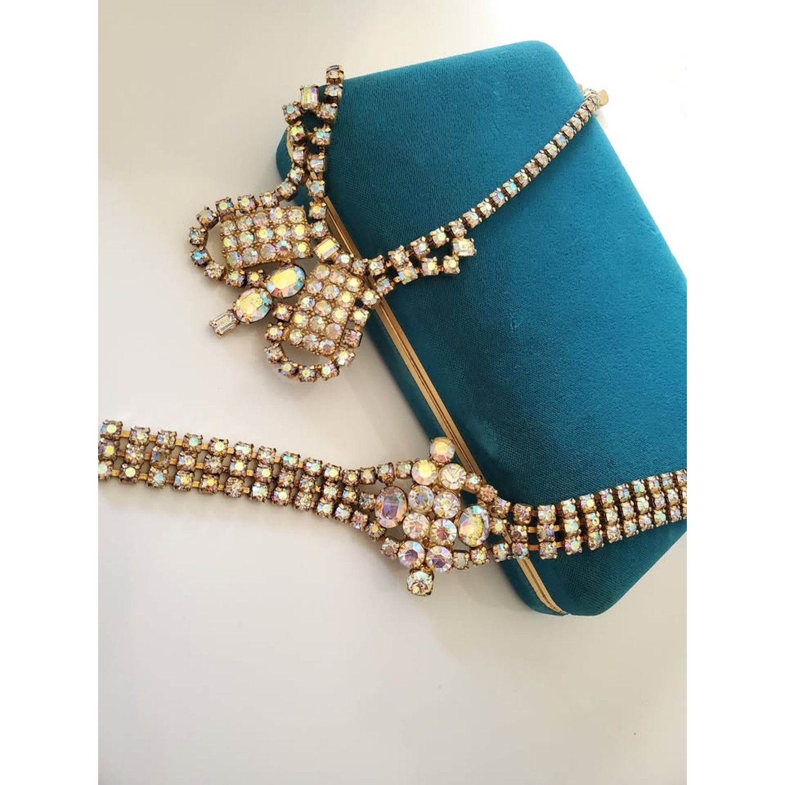 Other Stunning Vintage AB Rhinestone Bib Choker with Bracelet Size ONE SIZE - 1 Thumbnail