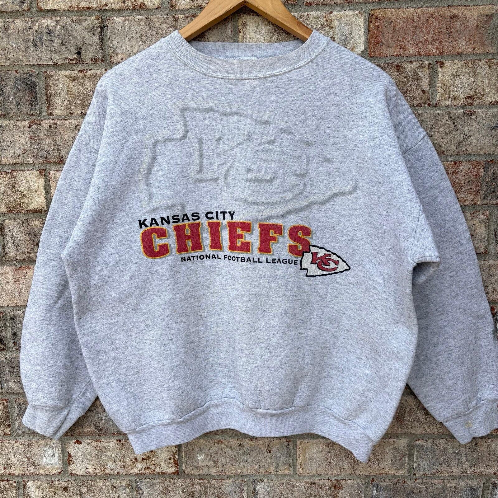 Logo 7 Vintage 90s Kansas City Chiefs sweatshirt Size US L / EU 52-54 / 3 - 9 Thumbnail