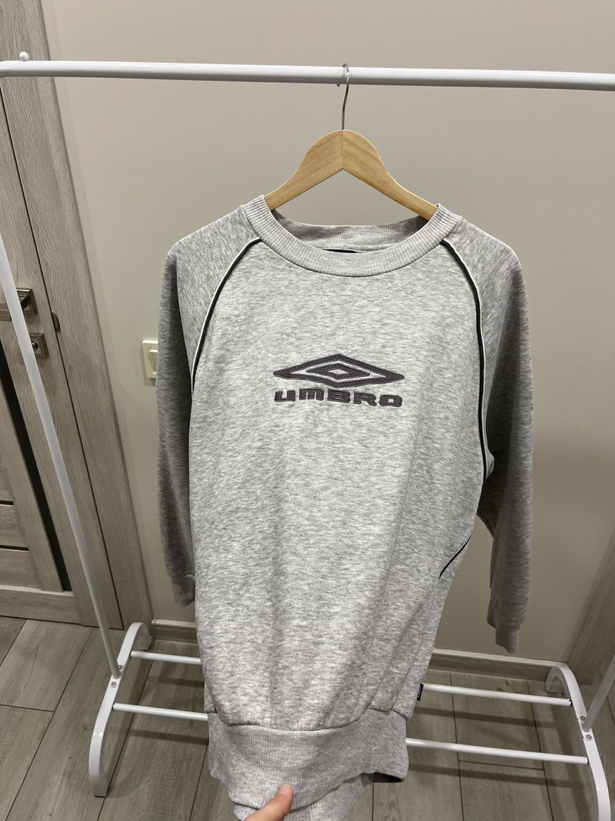 Umbro Vintage Umbro Sweatshirt Big Logo SZ XL Streetwear Oversize Size US XL / EU 56 / 4 - 6 Thumbnail