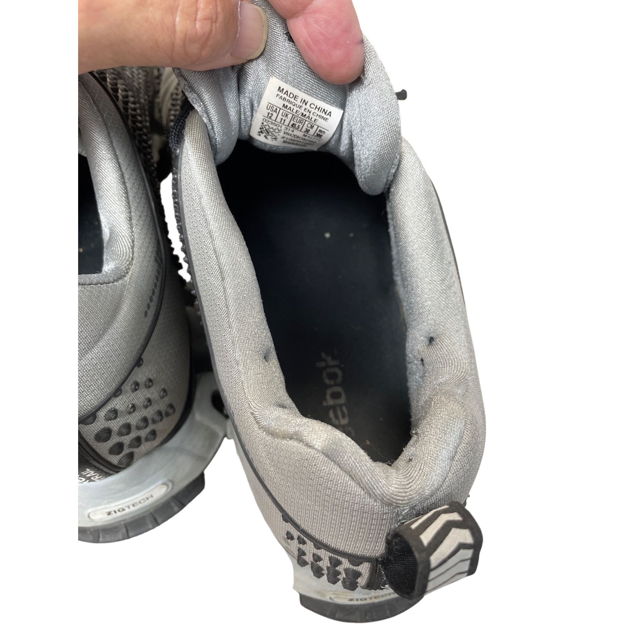 Reebok Reebok Zig Tech 2.0 Mens gray black running shoes sneakers Size US 12 / EU 45 - 7 Thumbnail