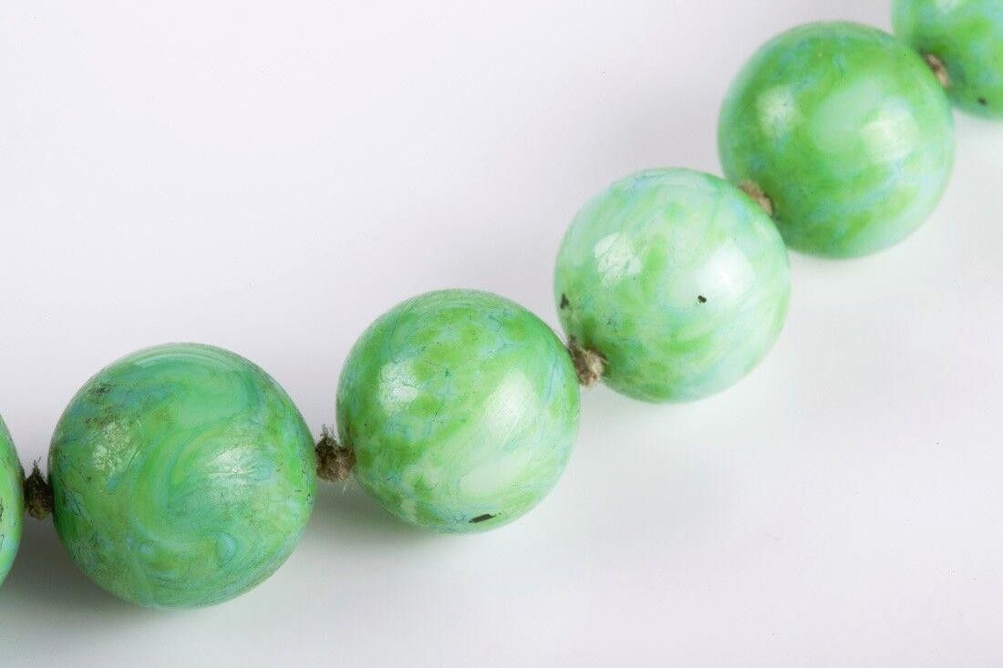 Designer Chinese Peking Glass Bead Necklace Size ONE SIZE - 2 Thumbnail