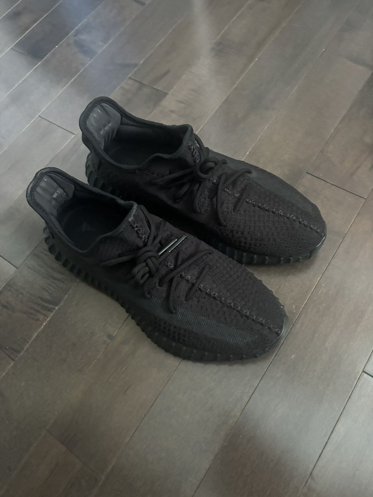 Yeezy Yeezy 350 onyx v2 Size US 11.5 / EU 44-45 - 1 Thumbnail