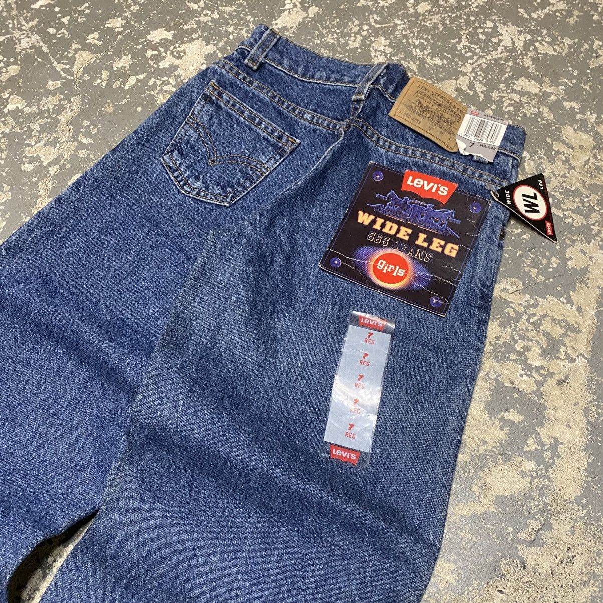 Levi's × Vintage Vintage Girls Levi’s 565 Wide Leg Blue Denim Jeans USA NWT Size US 26 / EU 42 - 3 Thumbnail