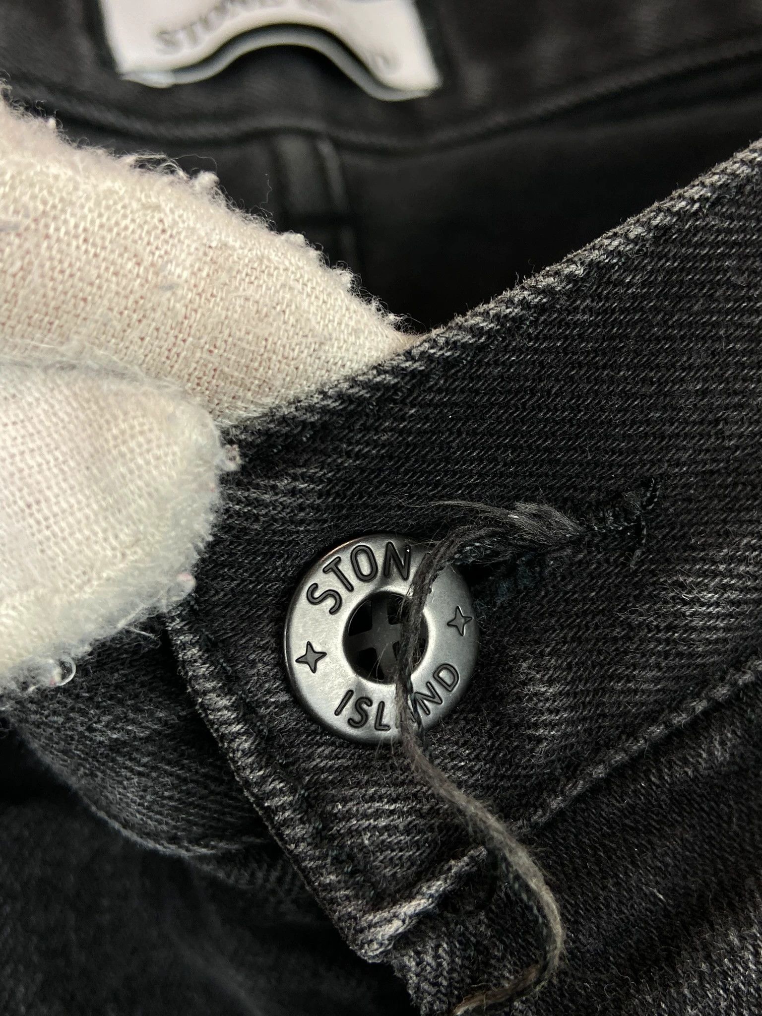 Stone Island Stone Island black jeans patch logo high end archival 32 Size US 32 / EU 48 - 6 Thumbnail