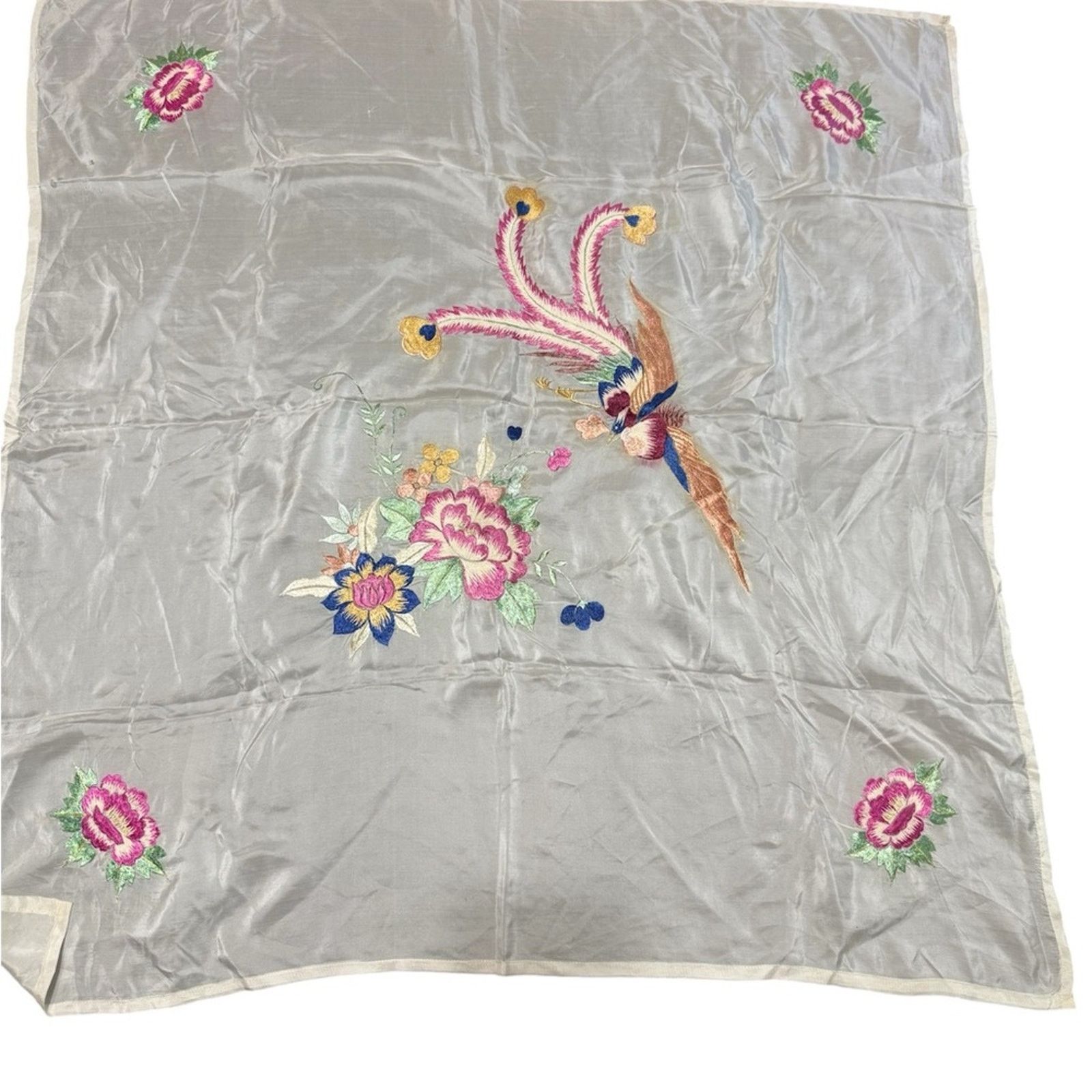 NBDN Nobrandedon Large VTG hand embroidered silk scarf/wrap Size ONE SIZE - 1 Thumbnail
