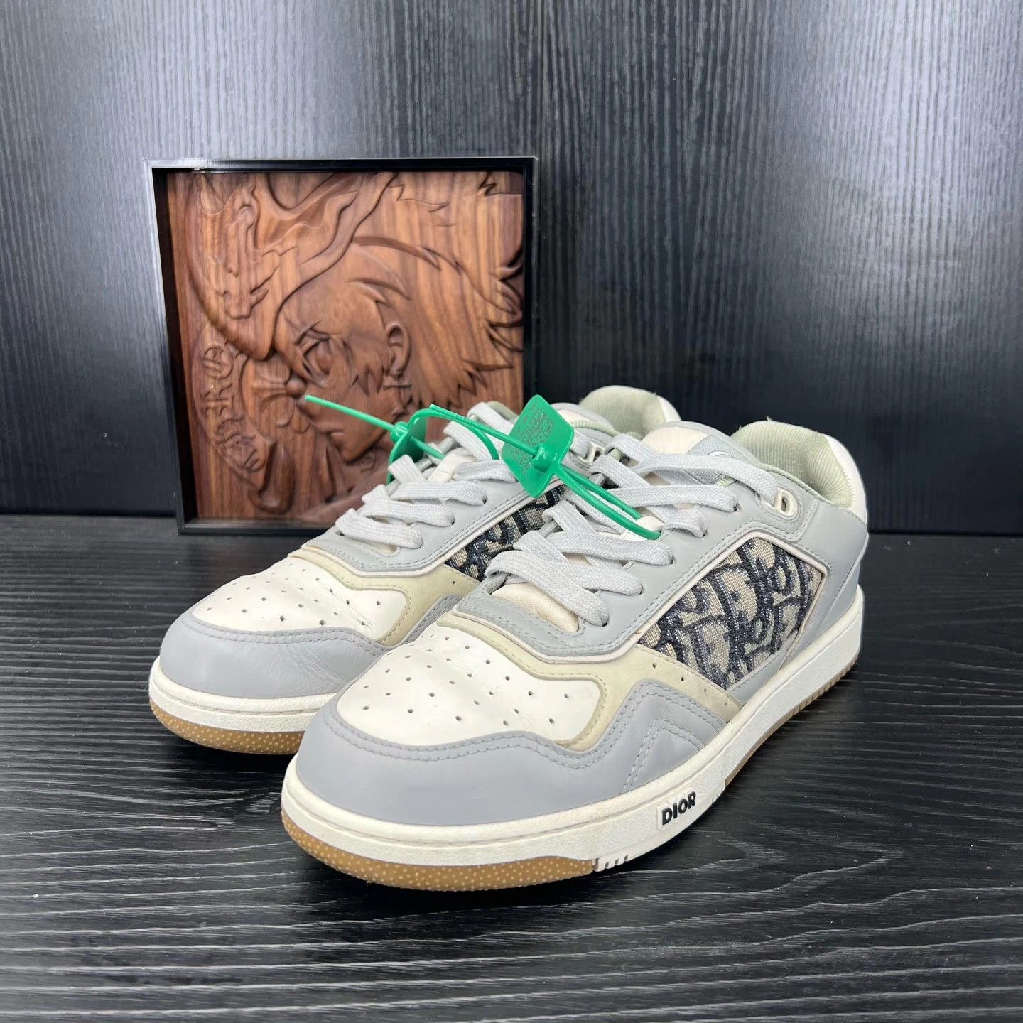 Dior Dior B27 Gray/White 41.5 Like New Size US 8.5 / EU 41-42 - 1 Thumbnail