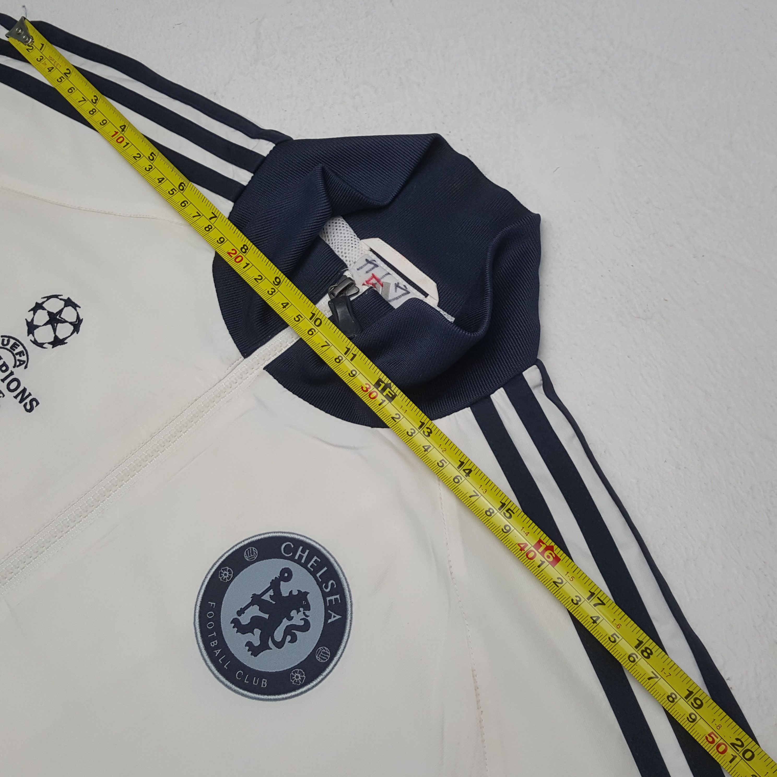 Adidas Vintage Adidas UEFA Champions League Chelsea Jacket RR8 Size US M / EU 48-50 / 2 - 6 Thumbnail