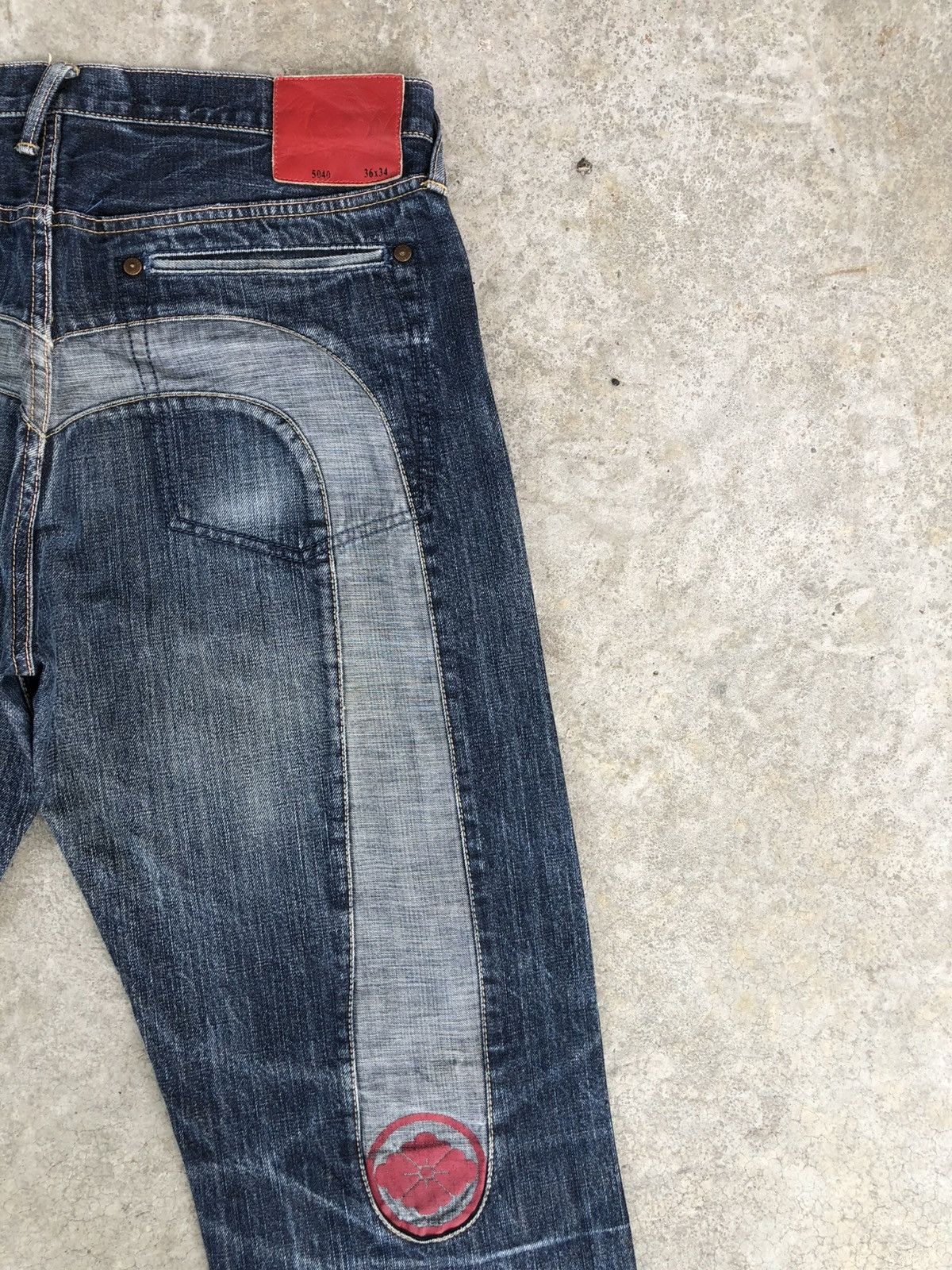 Evisu Evisu Lot 5040 Sakura Daicock Selvedge Denim Distressed Size US 35 - 10 Thumbnail
