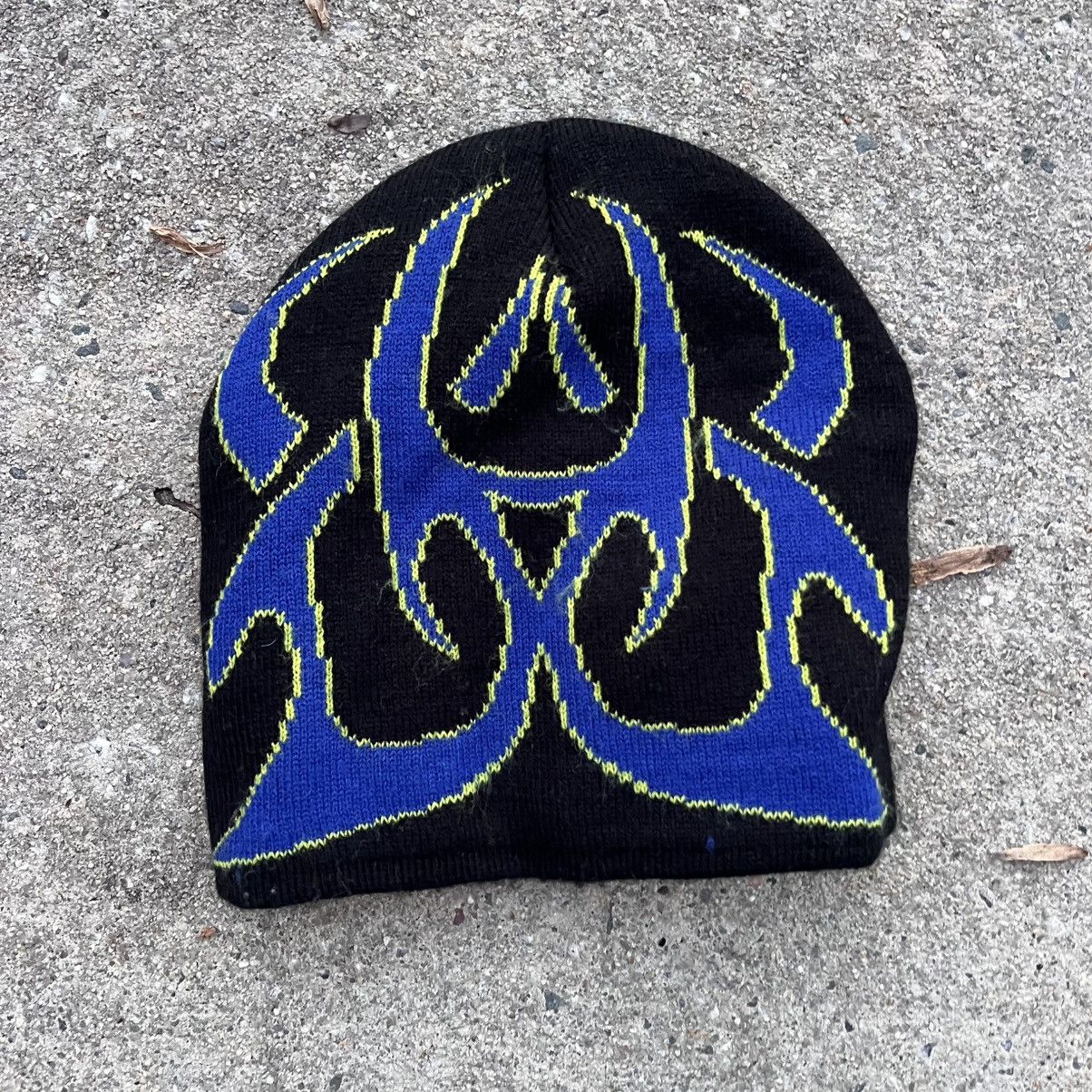 JNCO × Vintage CYBER BEANIE SIGIL STYLE FLAMES SKATERWEAR RARE ACRYLIC HAT Size ONE SIZE - 2 Thumbnail