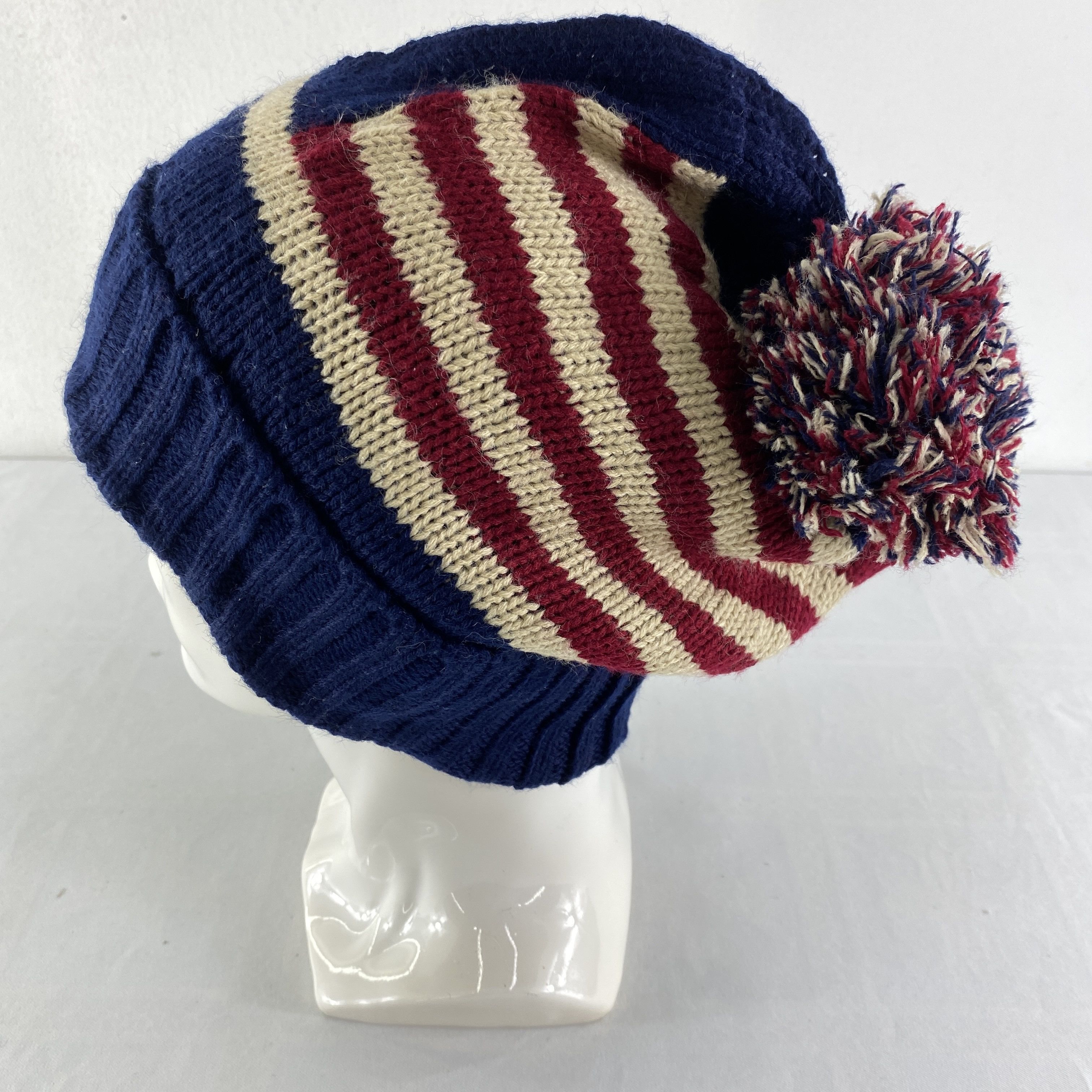 Japanese Brand Star Embroidery Snow Cap Hat Beanie -BN588 Size ONE SIZE - 2 Thumbnail