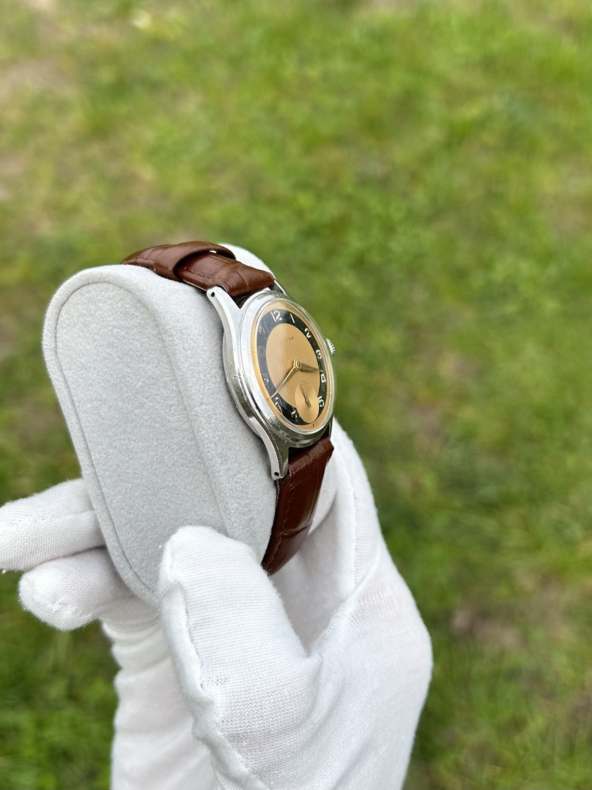 Vintage Vintage Watch Certina Swiss Made Mechanical 1960-80's Size ONE SIZE - 8 Thumbnail