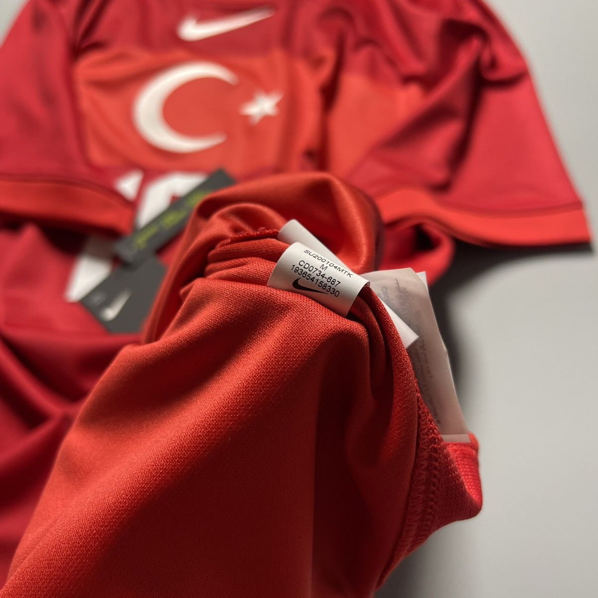 Nike × Vintage NWT TURKEY NIKE 2020 FOOTBALL AWAY JERSEY #10 CALHANOGLU Size US M / EU 48-50 / 2 - 11 Thumbnail