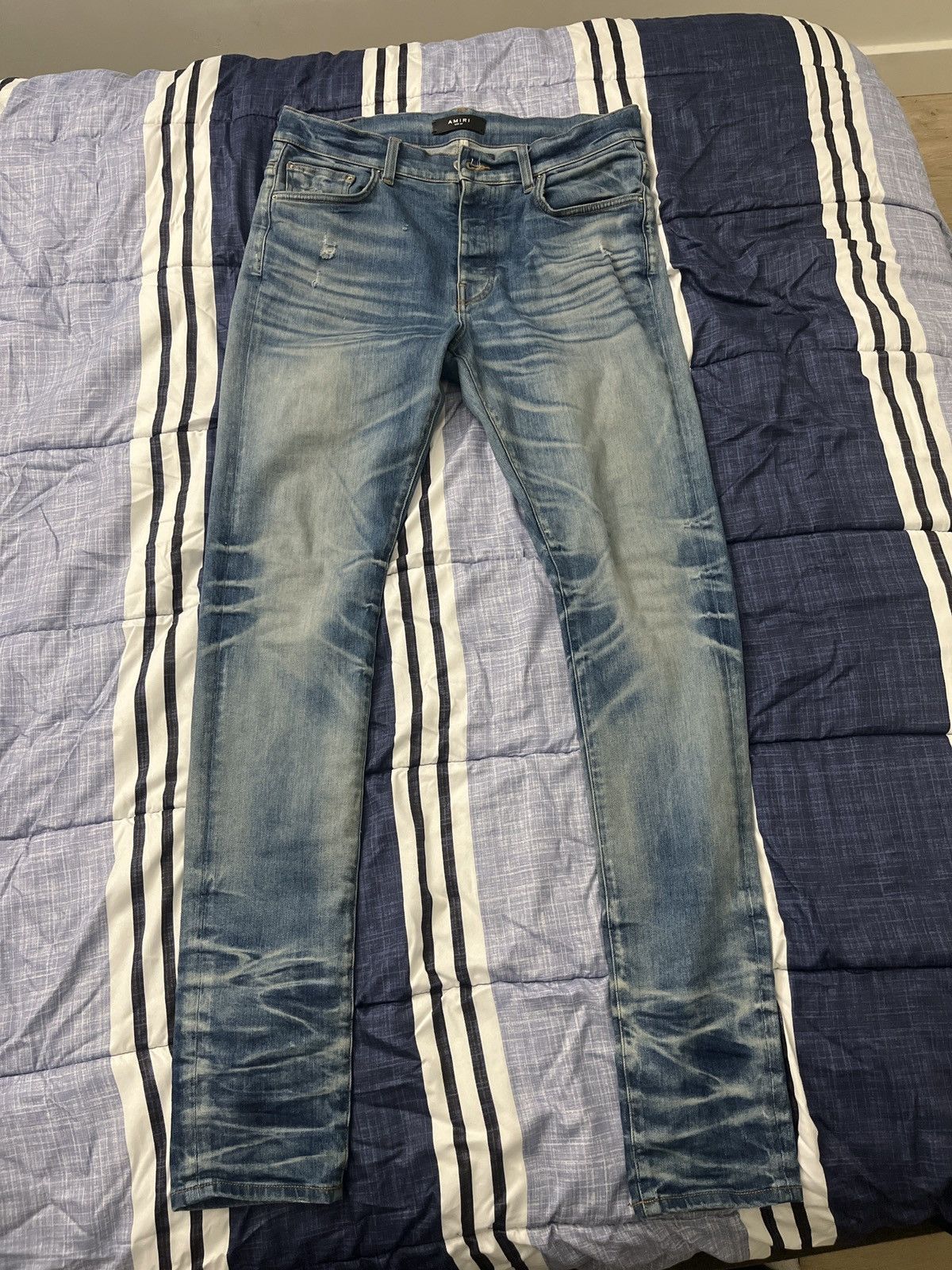 Amiri Amiri Stack Jeans: River Indigo Size 34 Size US 34 / EU 50 - 1 Thumbnail