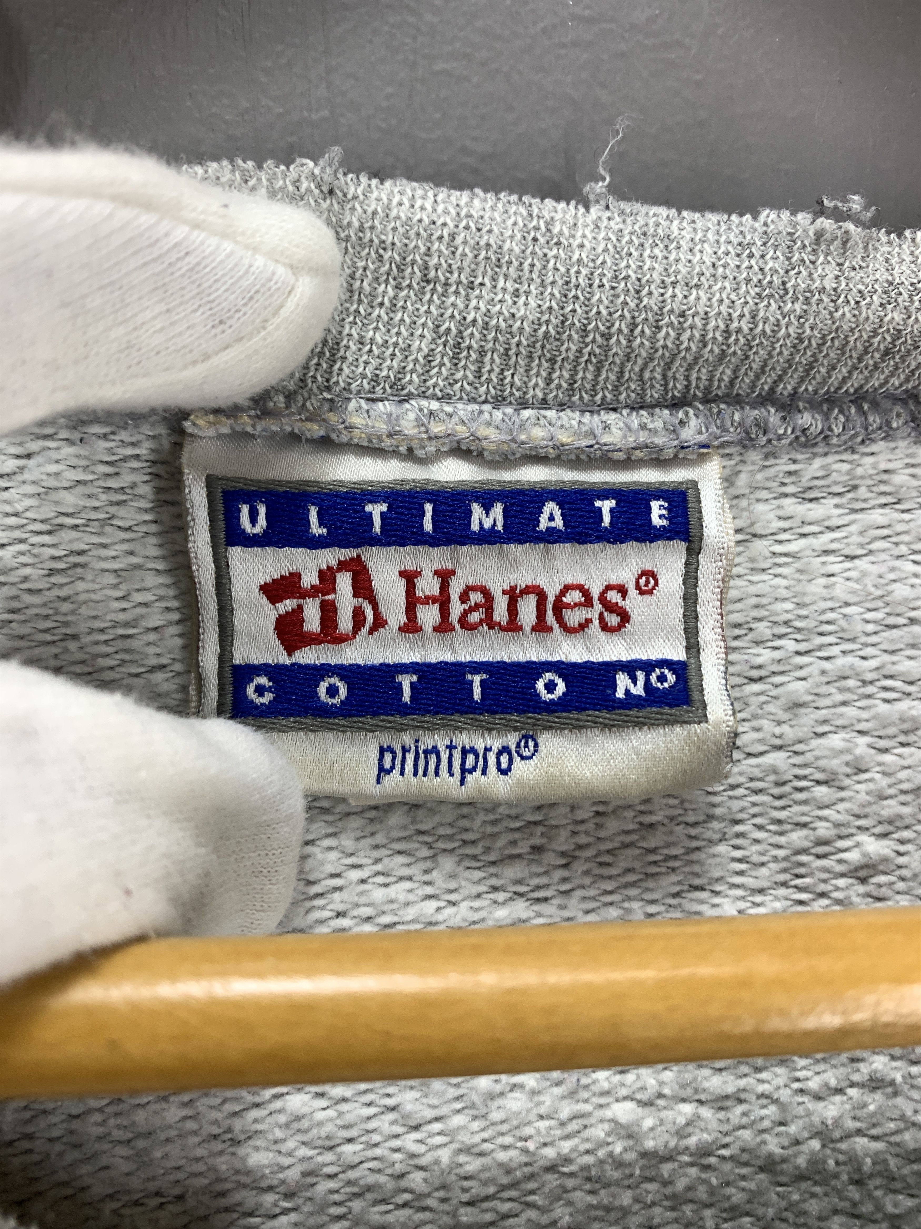 Hanes 90s UNIVERSITY NEBRASKA MEDICAL CENTER Sweatshirt #2200/21 Size US L / EU 52-54 / 3 - 12 Thumbnail