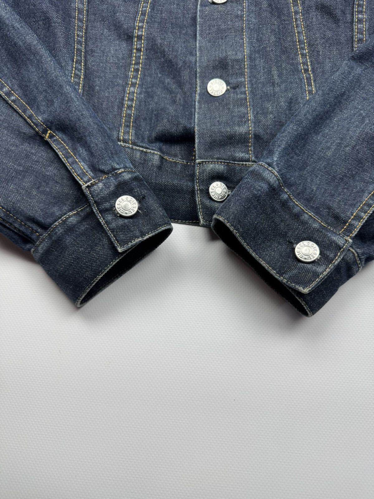 Diesel Vintage Diesel Denim Woman's Cruiser Jacket Size M / US 6-8 / IT 42-44 - 3 Thumbnail