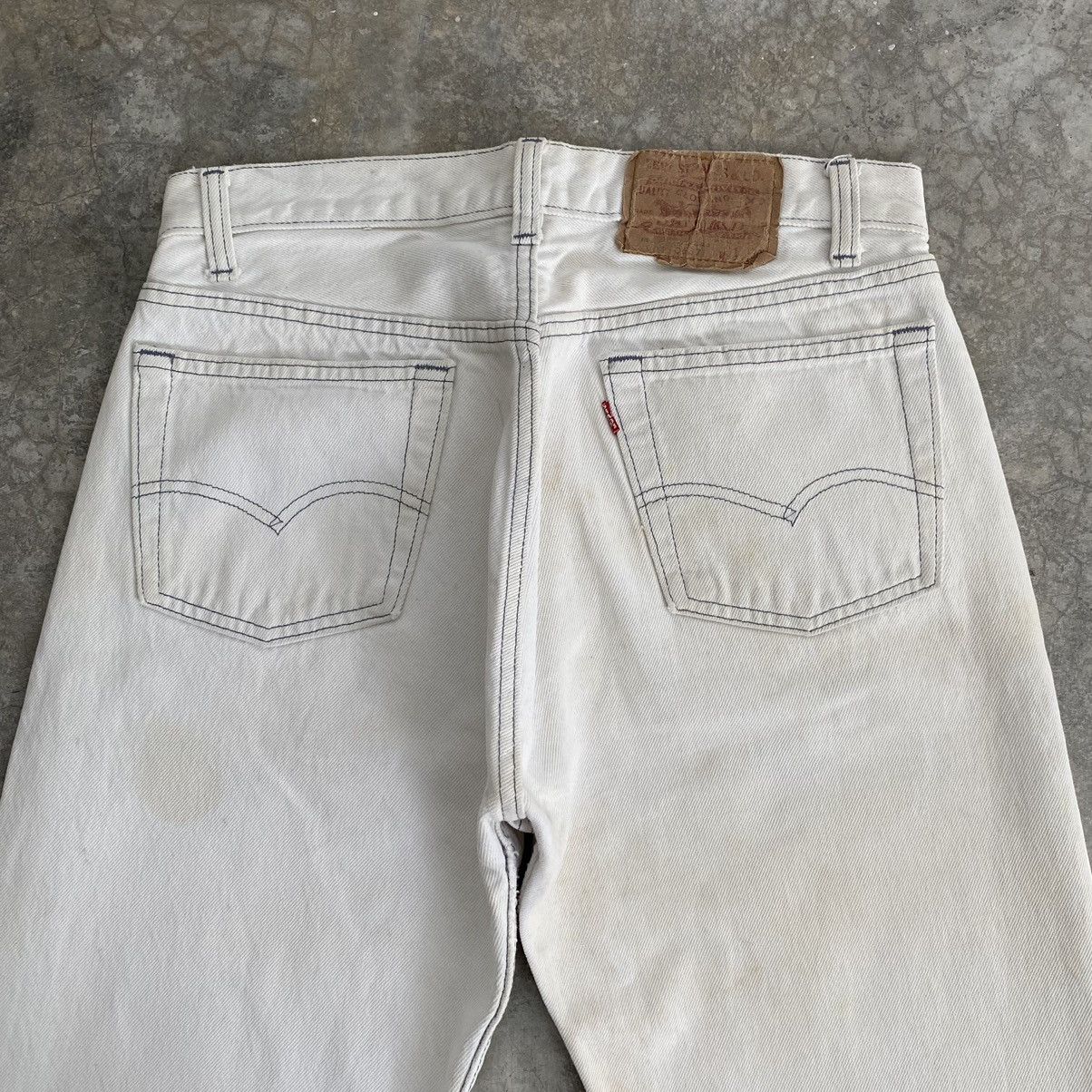 Levi's Size 29x29.5 Vintage 1985 Levis 501 White Jeans Size US 29 - 21 Thumbnail
