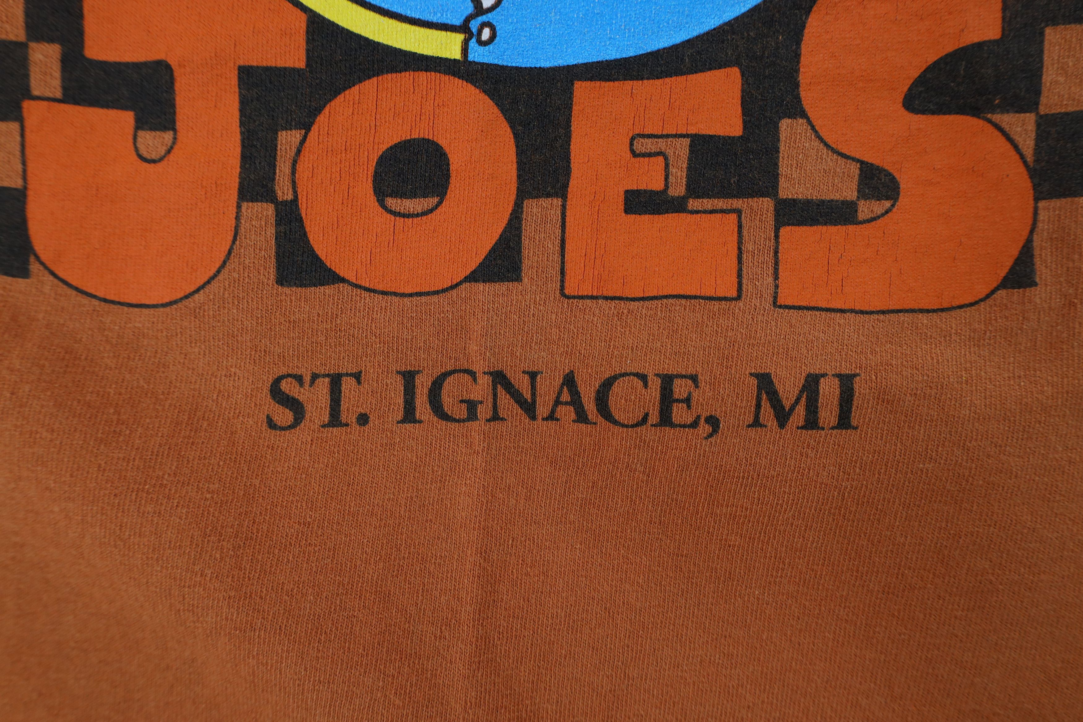 Vintage Vintage Streetwear Joes Upper Peninsula Michigan T-Shirt Size US XL / EU 56 / 4 - 5 Thumbnail