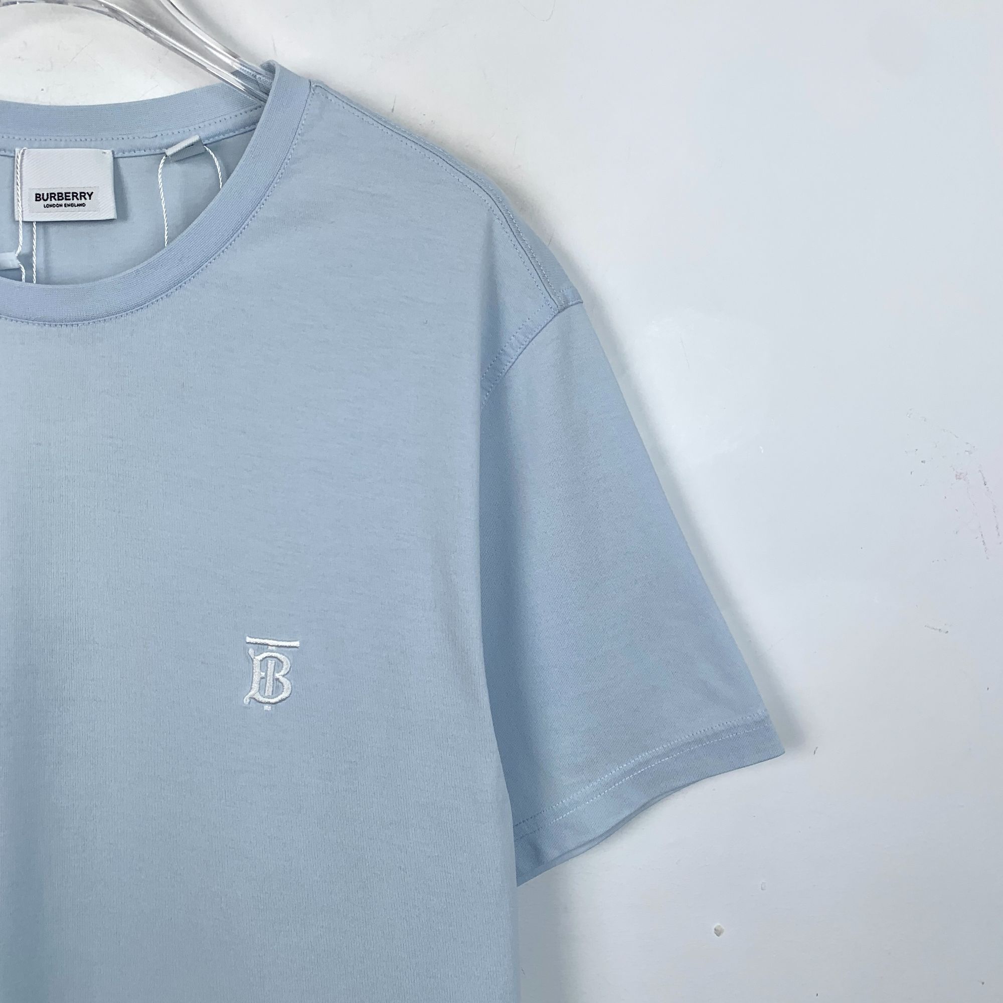 Burberry [Burberry] Light Blue TB Embroidered Cotton T-Shirt M Size US M / EU 48-50 / 2 - 7 Thumbnail
