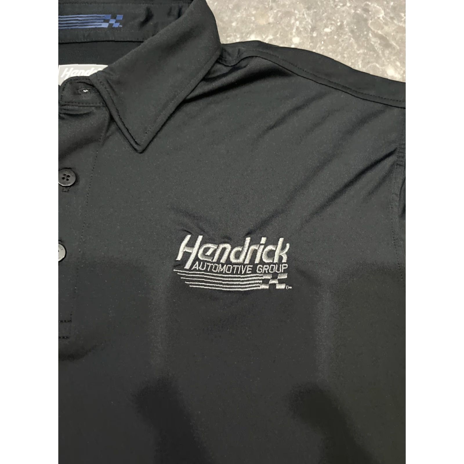 Vintage Hendrick Automotive Group Men’s L Performance Hydrovent Polo Short Sleeve Black Polo Cars Racing Automobiles Mens L Black Size US L / EU 52-54 / 3 - 2 Thumbnail